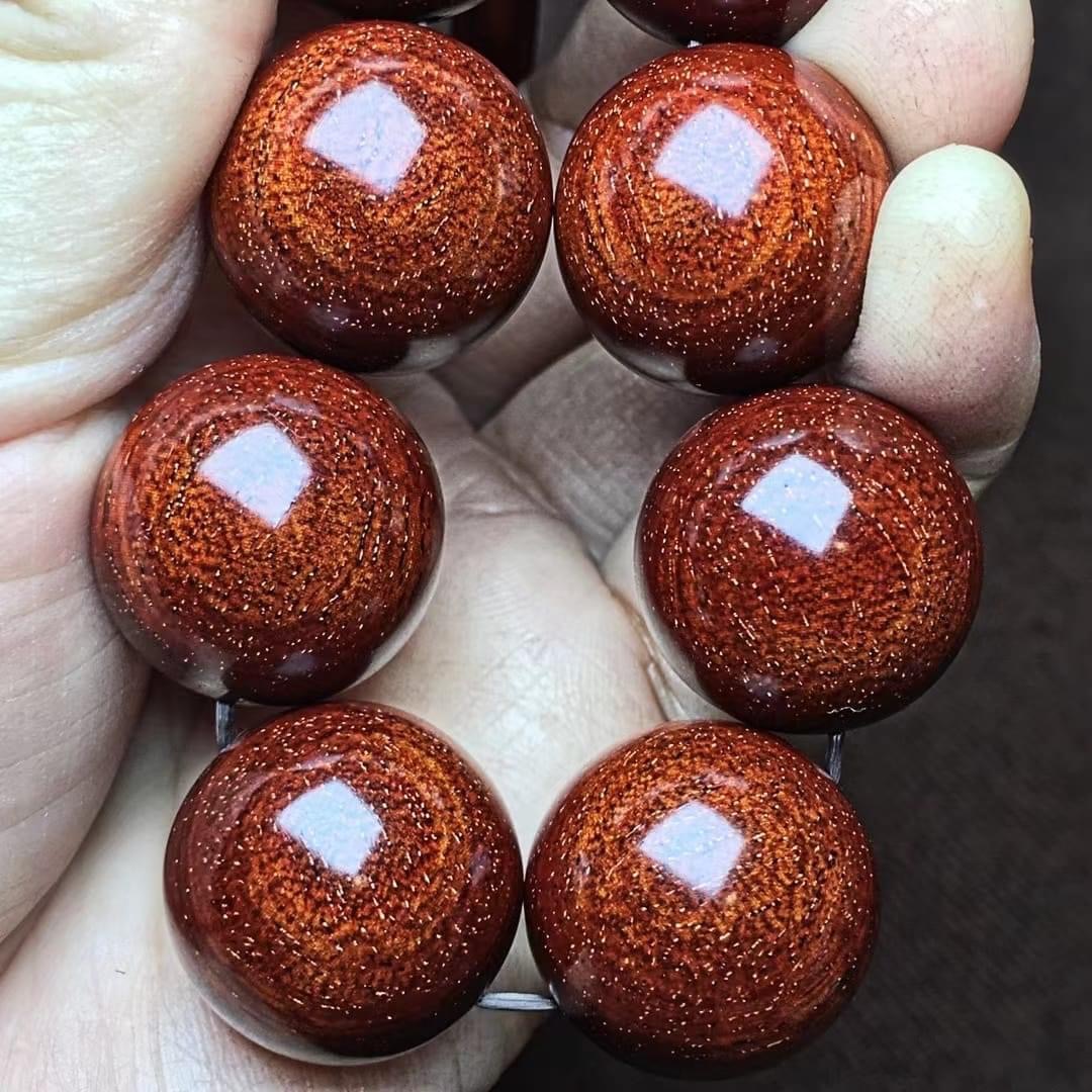 印度小葉檀木牛毛纹满金星筆筒底款乾隆年製 印度小葉檀木牛毛纹满金星筆筒底款乾隆年製