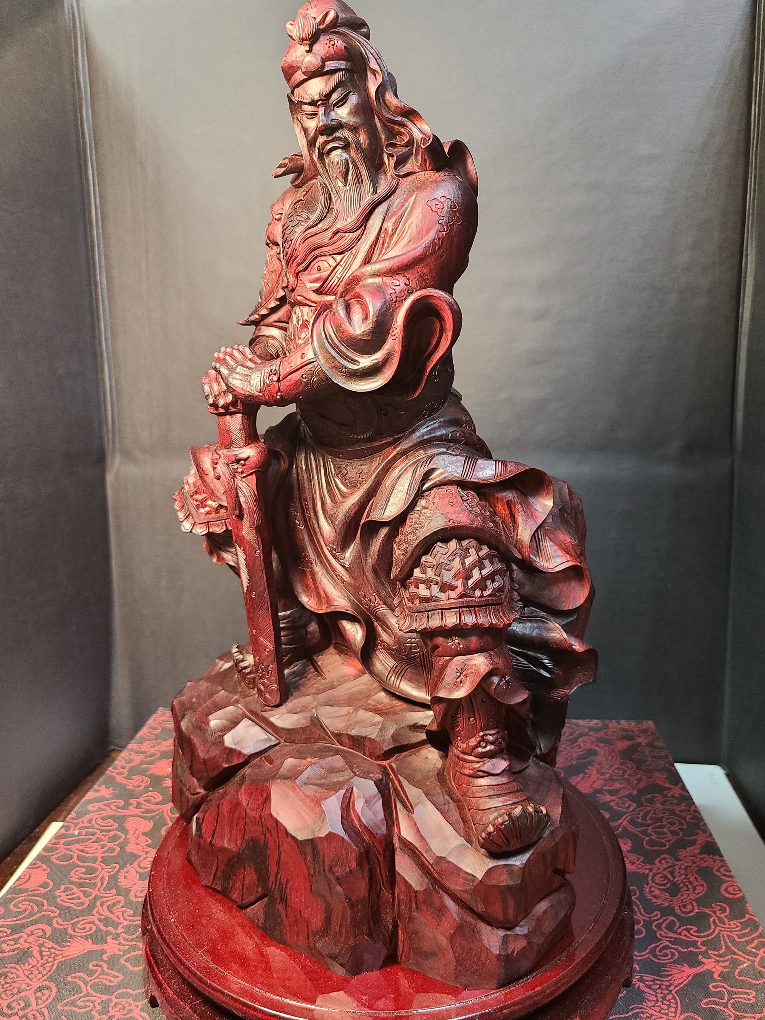 【在庫一掃】 印度小葉紫檀【關聖帝君-關羽全品】 - 石至名歸 家具