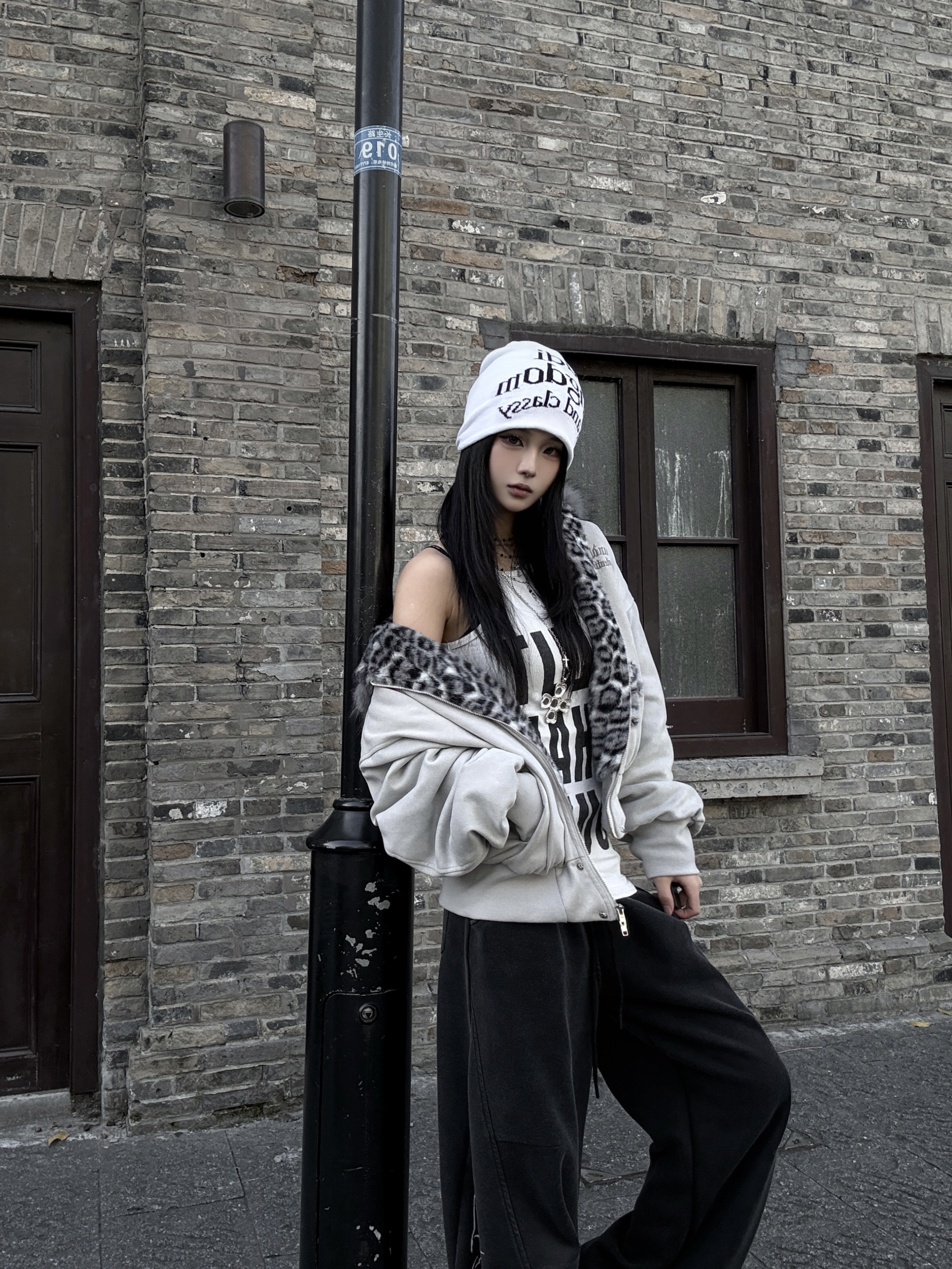 重磅!質感灰色豹紋巨大毛邊外套9