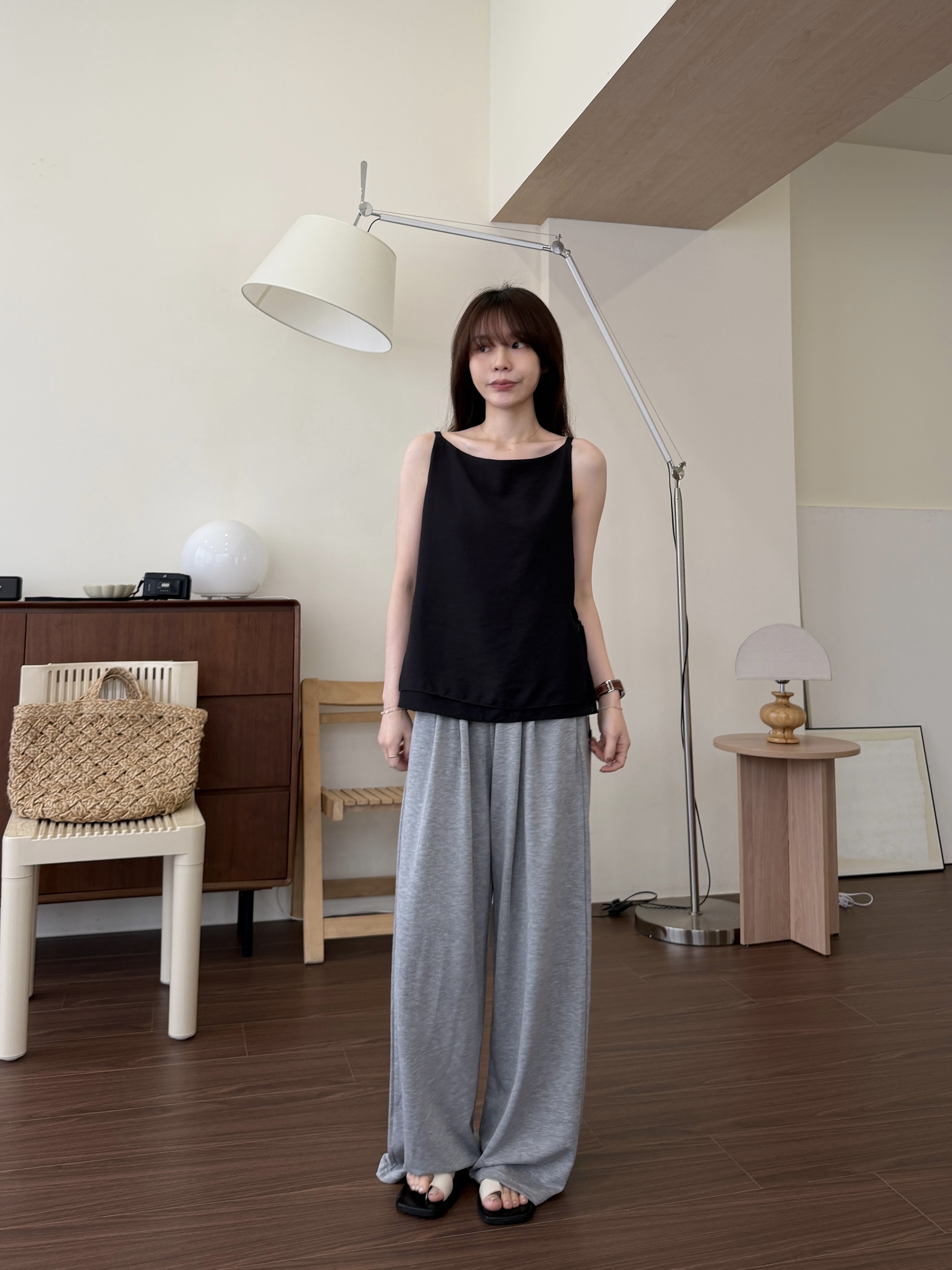 BD21 大推自留!冰絲前打折舒服寬褲 4色11