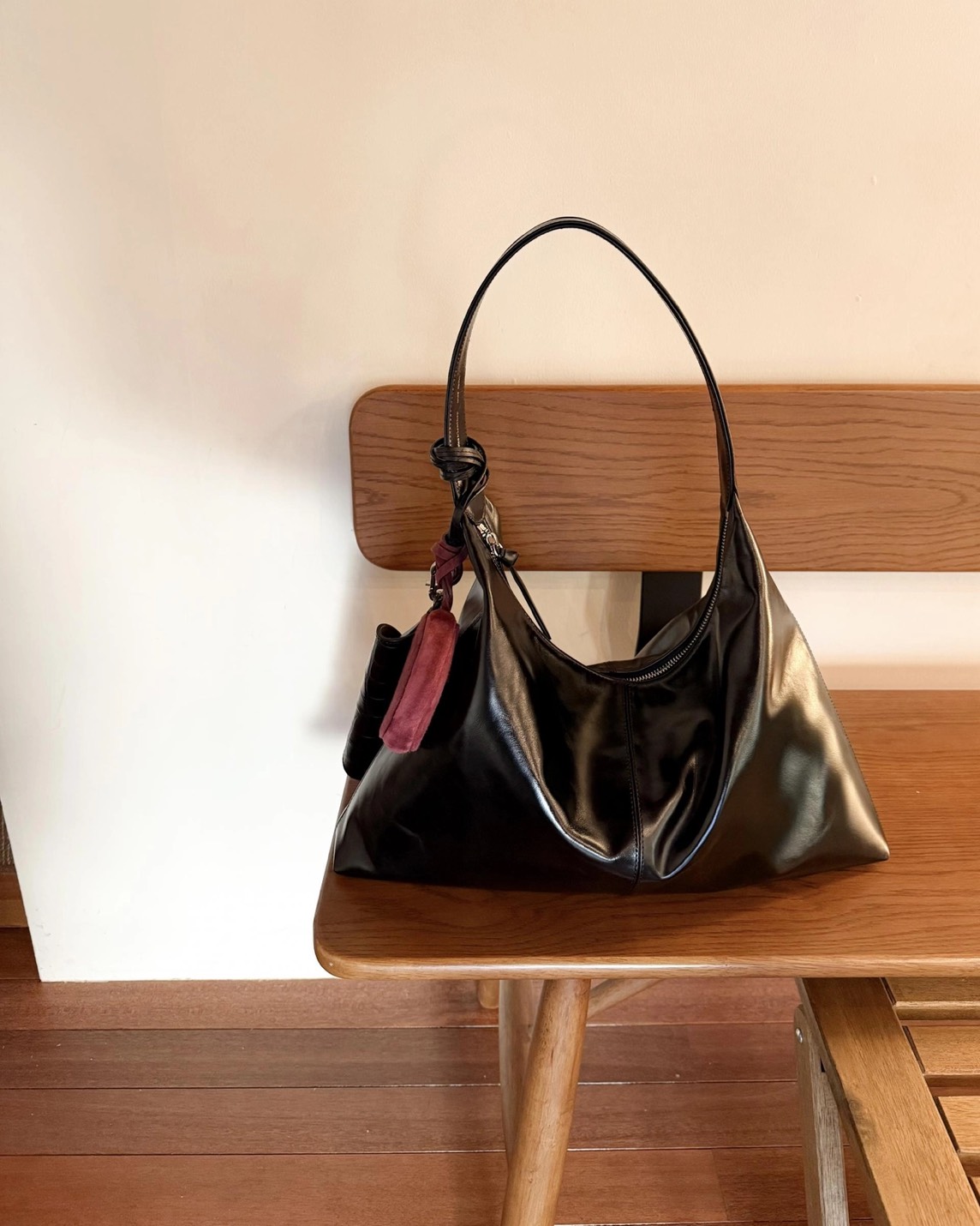 B40 Bucks&Leather 26年新款!大款 牛皮光滑亮面法式莫奈包3