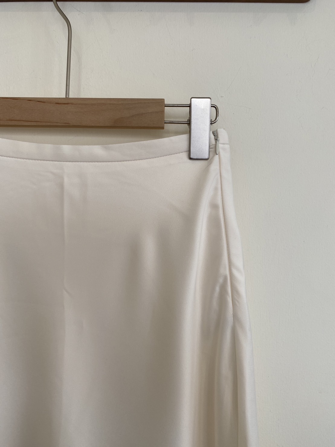 現貨 FF20 超美!!淡淡光澤長裙 SM20