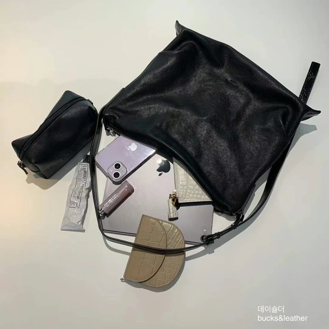 B2  BEST!Bucks&Leather 每次開團都熱賣的皺皺包 大款7