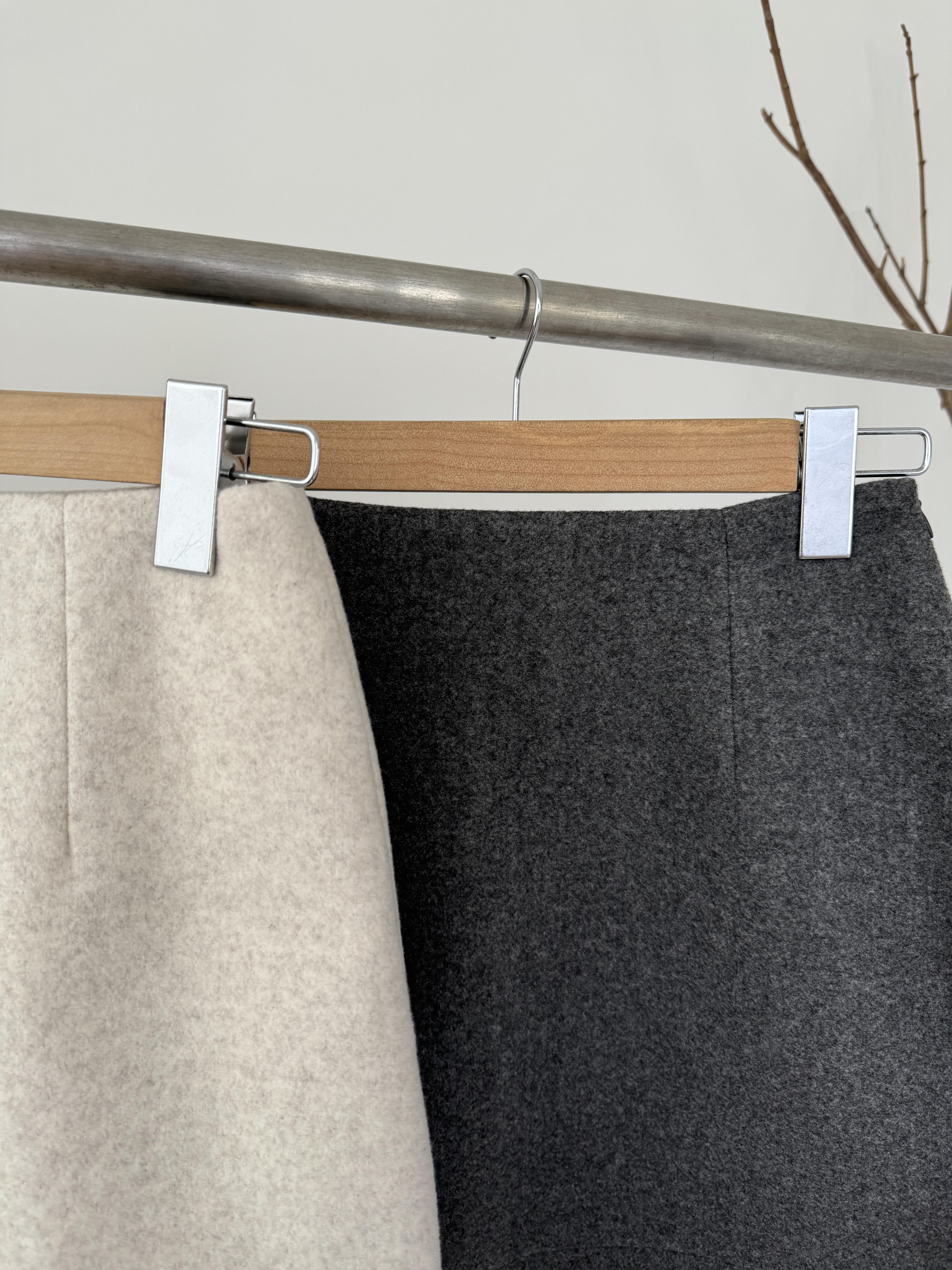 回歸) 自留!超好搭毛呢短裙 2色SM21