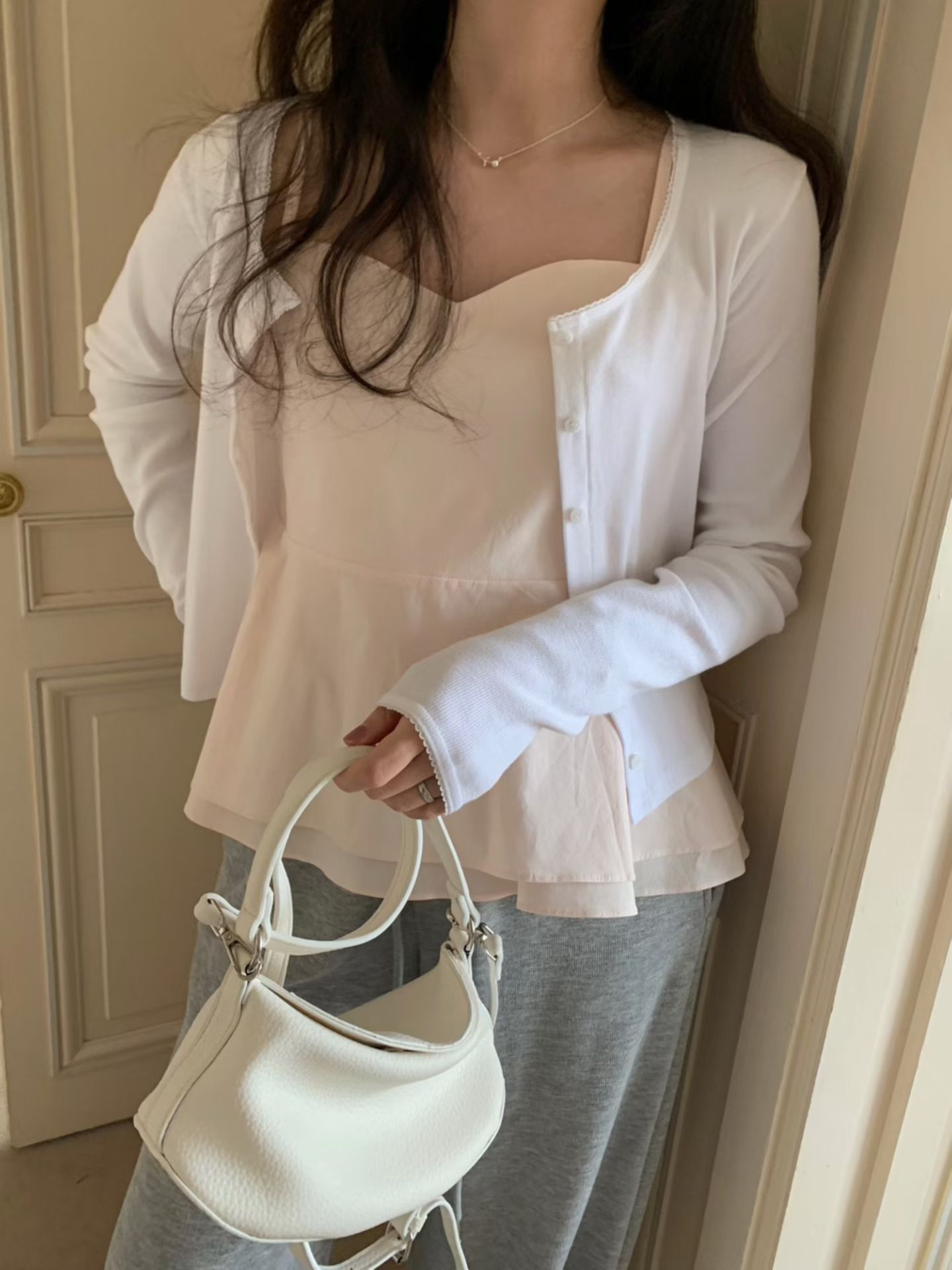 現貨 BD14 推!莫代爾棉舒服滾邊U領小罩衫 4色5