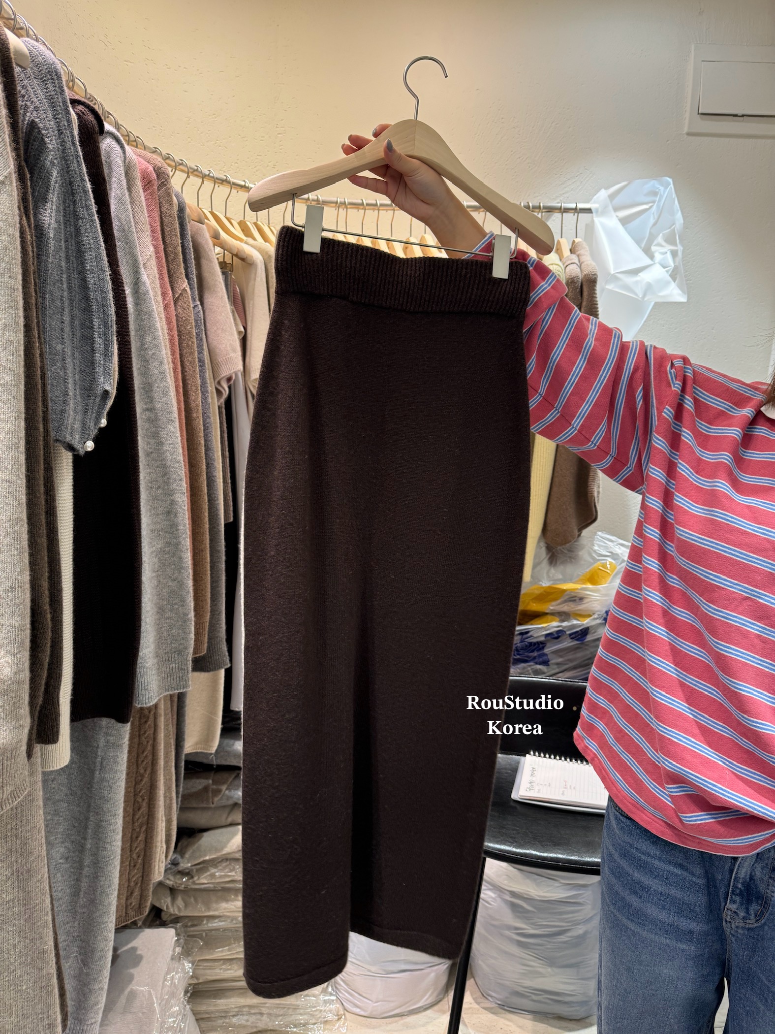 現貨 BEST！回歸) 自留！側邊小開岔直筒長裙 2色