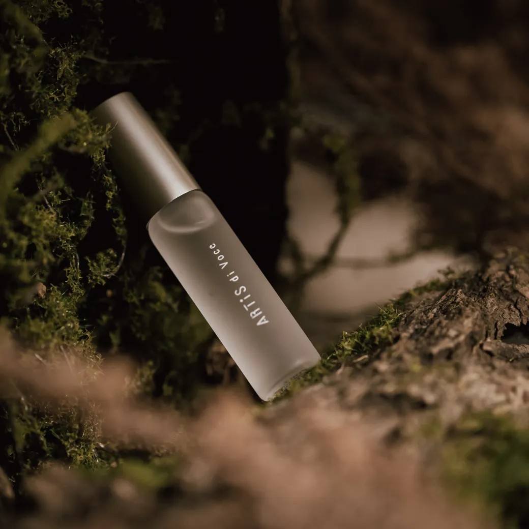 Artis｜隨身瓶指緣油