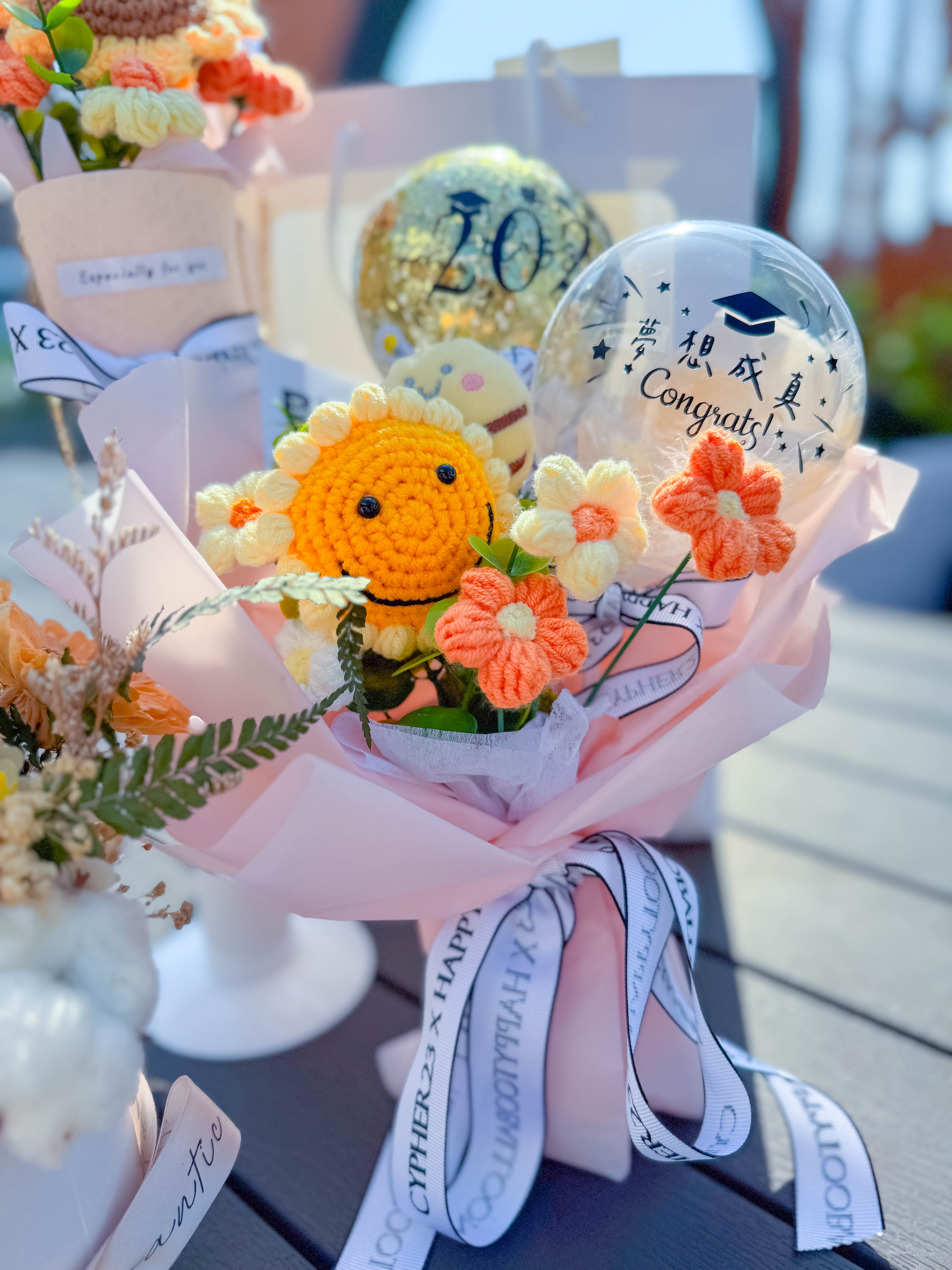 《可客製專屬名字》畢業手作針織花氣球 - 花束造型3
