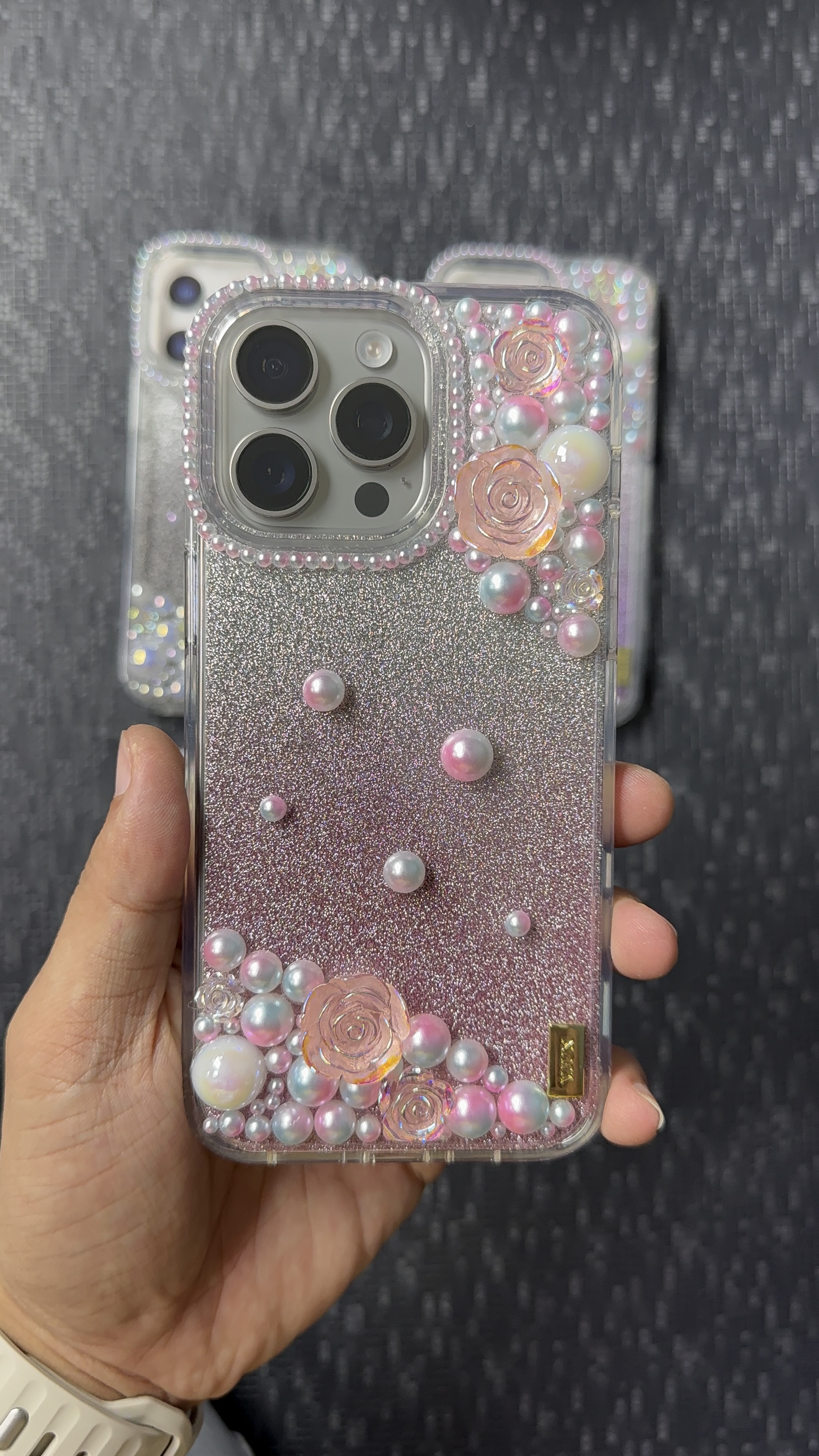 V.Jun Pearl Case (微俊-珍珠手機殼）