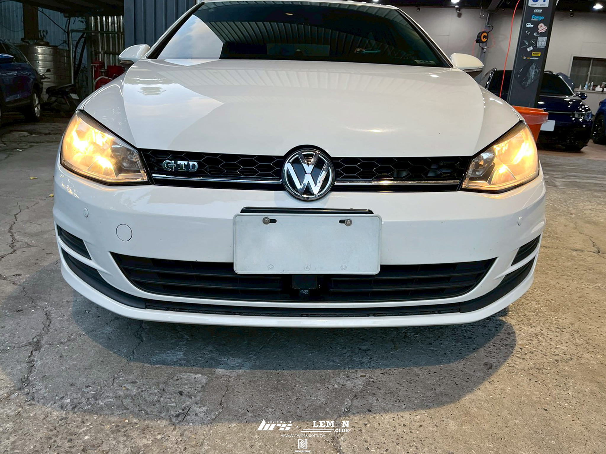 Volkswagen Golf 7 安裝 原廠ACC支架+GTD水箱罩