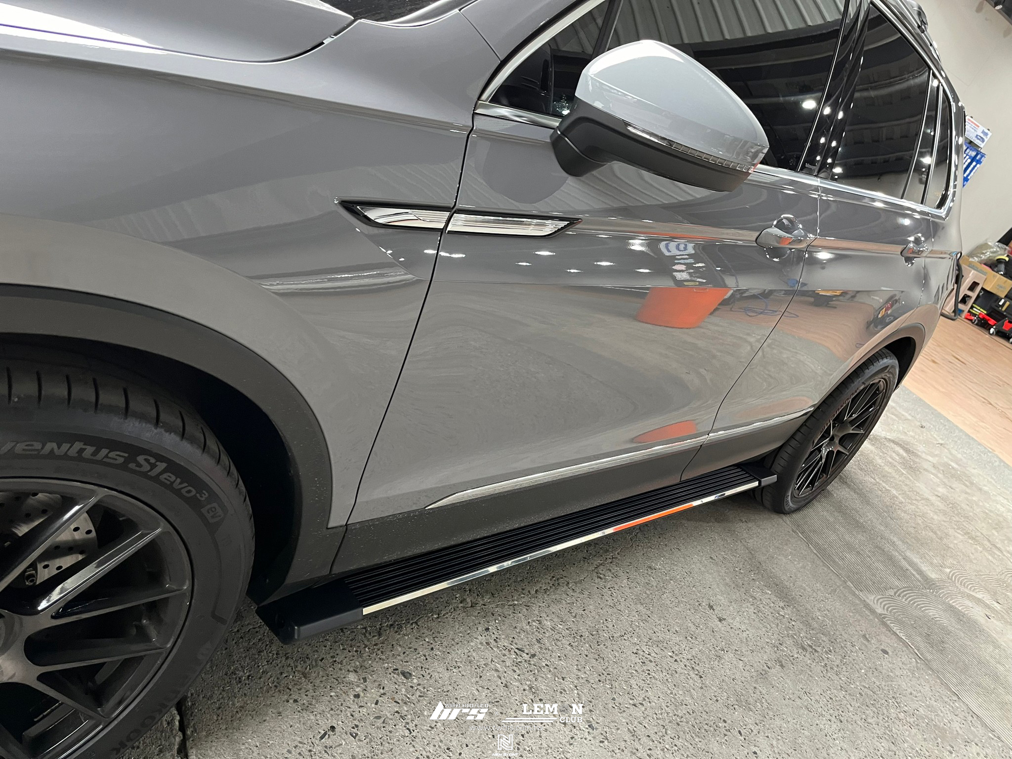 Volkswagen New Tiguan 安裝 側邊踏板