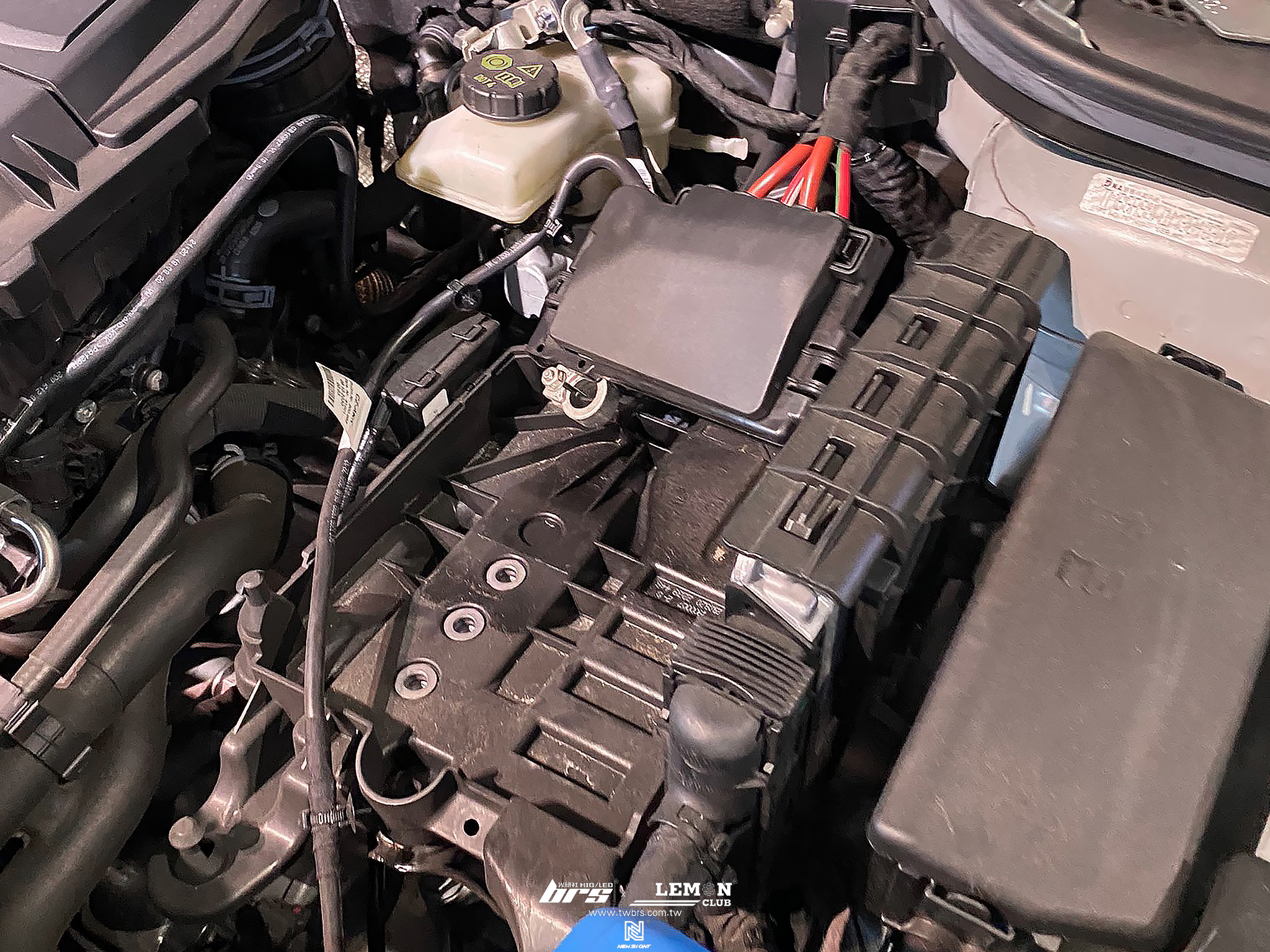 Skoda Kamiq 安裝 BOSCH電瓶