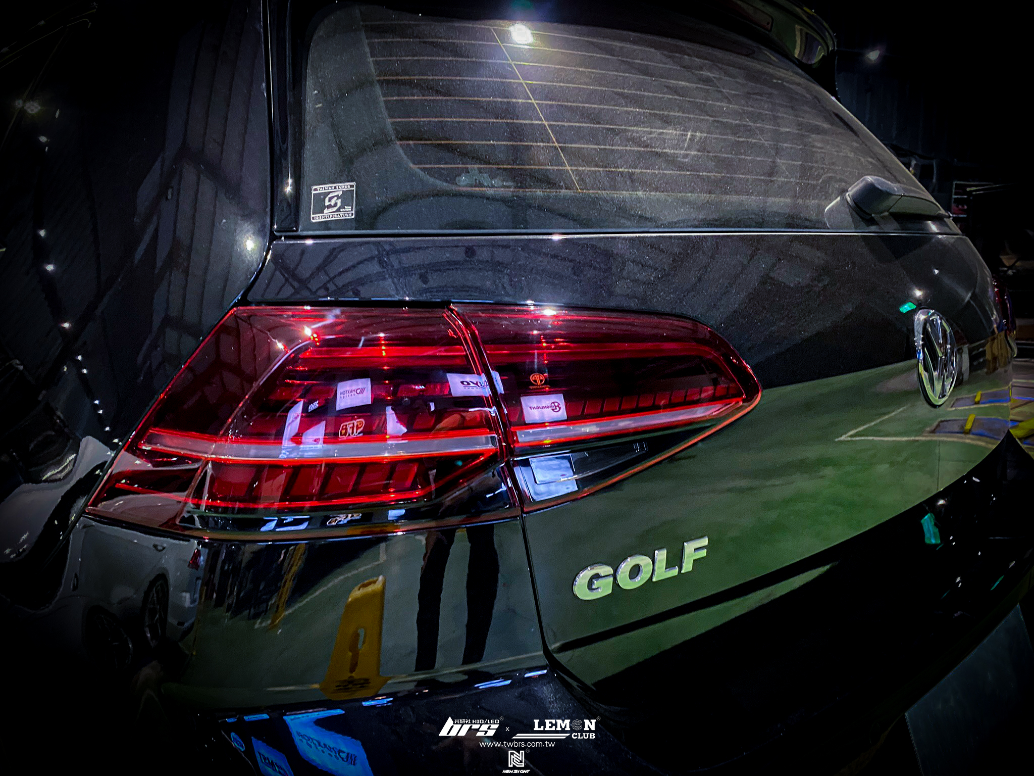 Volkswagen Golf 7.5 安裝 副廠流水LED尾燈