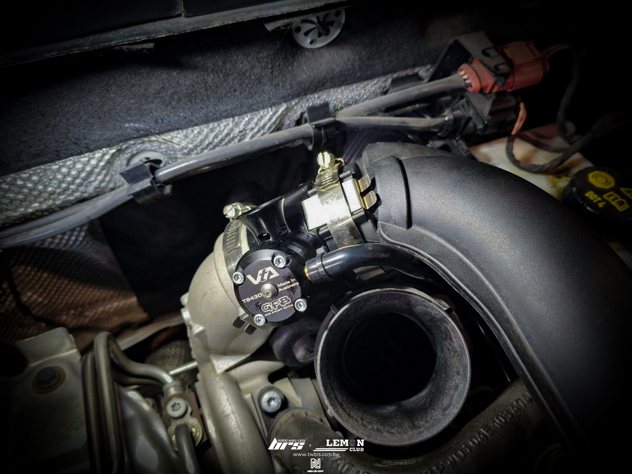 Skoda Octavia 安裝 GFB VTA EA211 電子外洩式強化洩壓閥