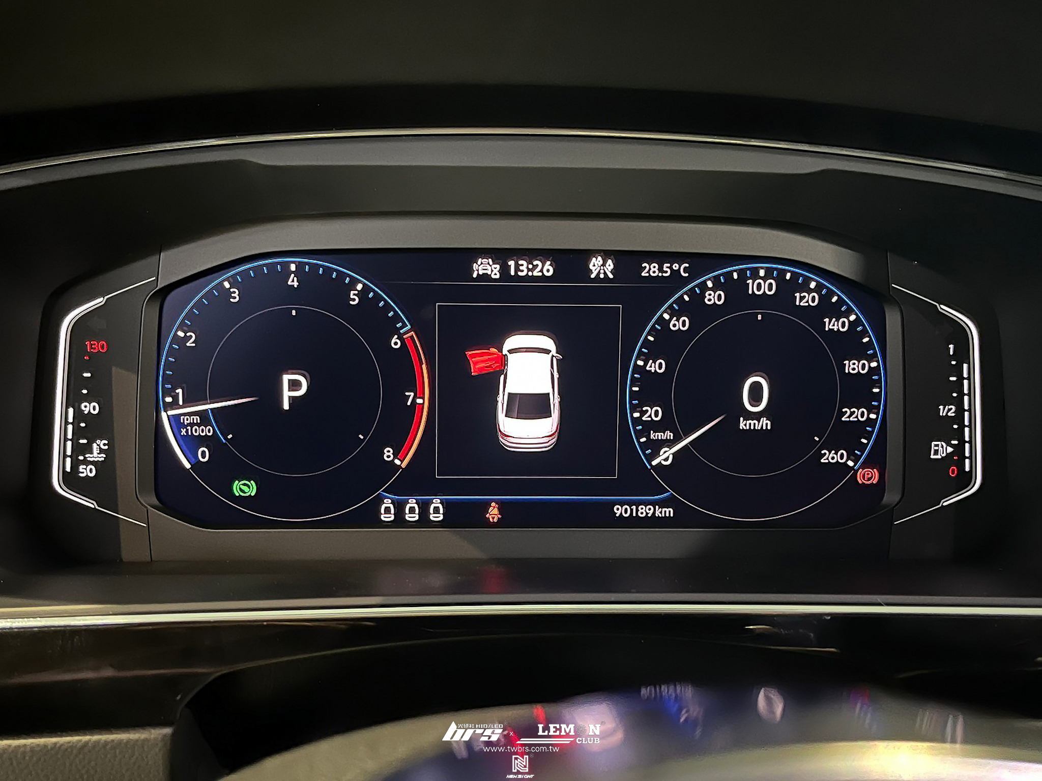 Volkswagen New Tiguan 安裝 液晶儀表板