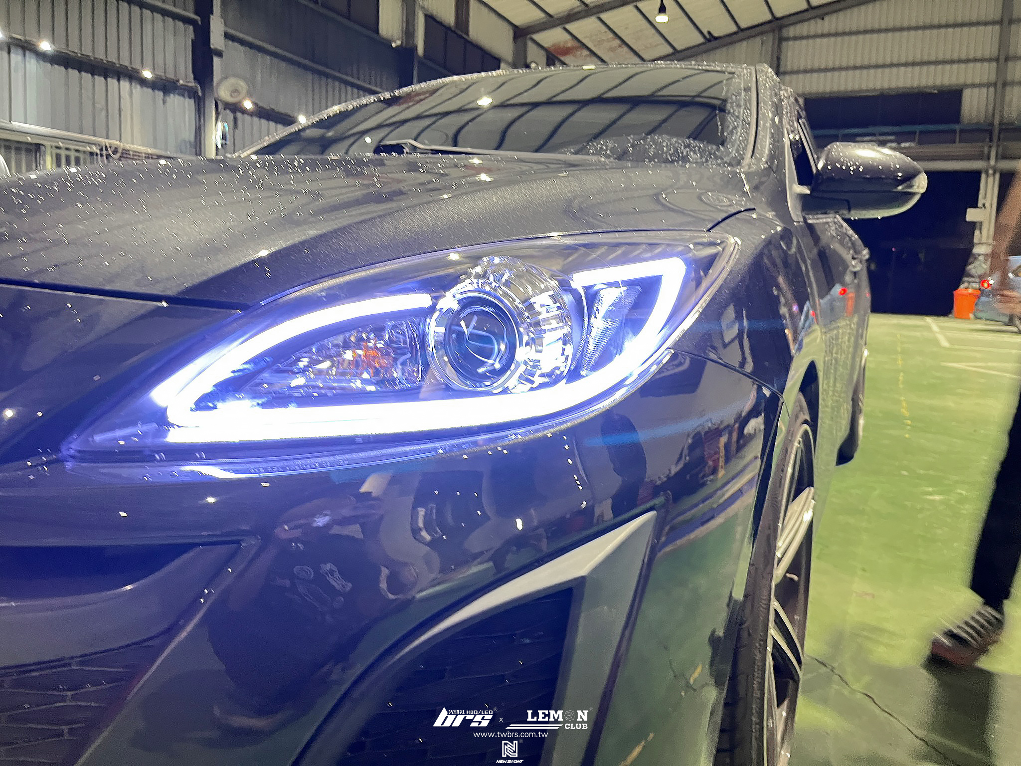 Mazda 3 安裝 魚眼大燈總成