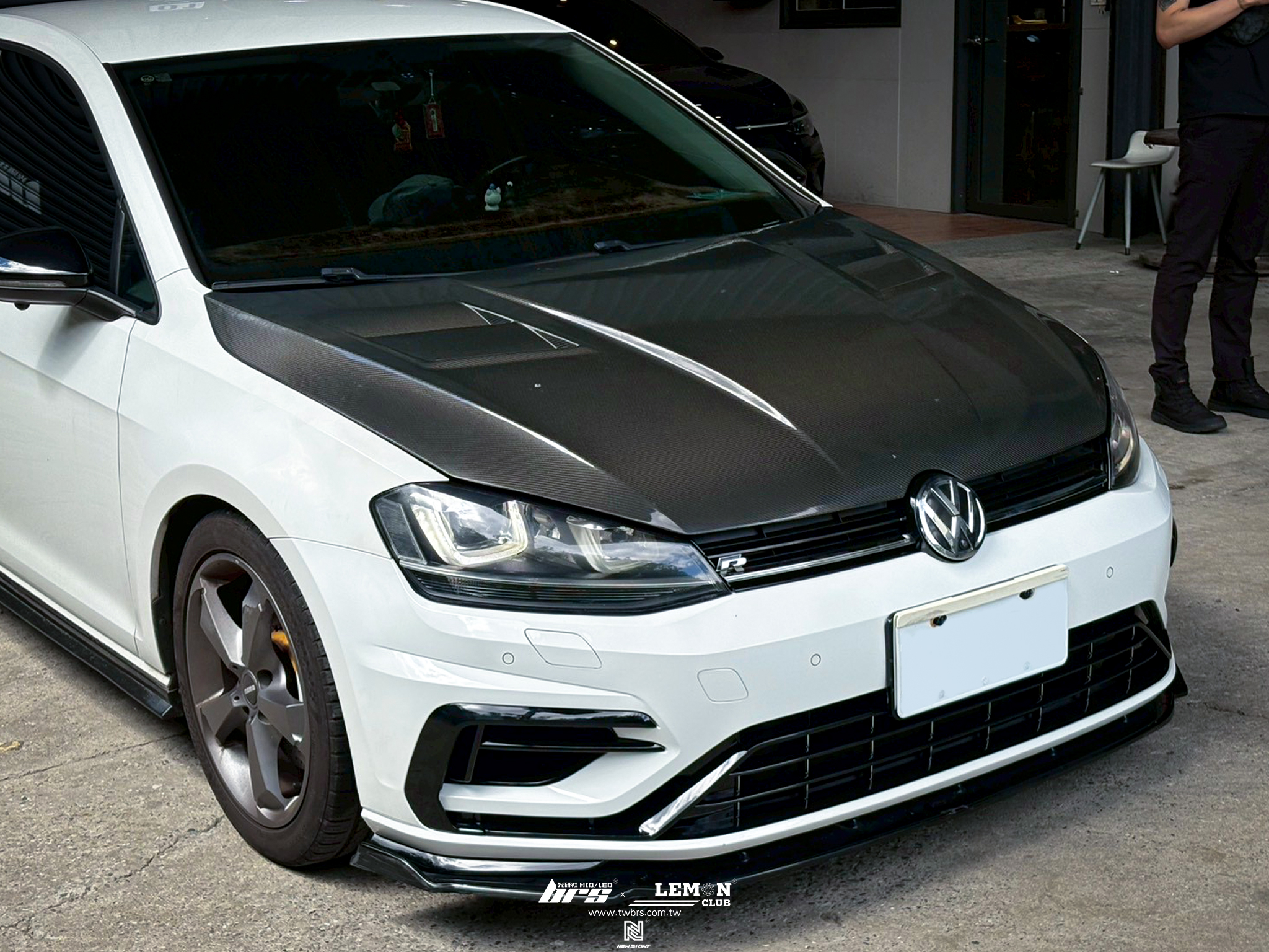 Volkswagen Golf 7 安裝 副廠7改7.5R前保桿