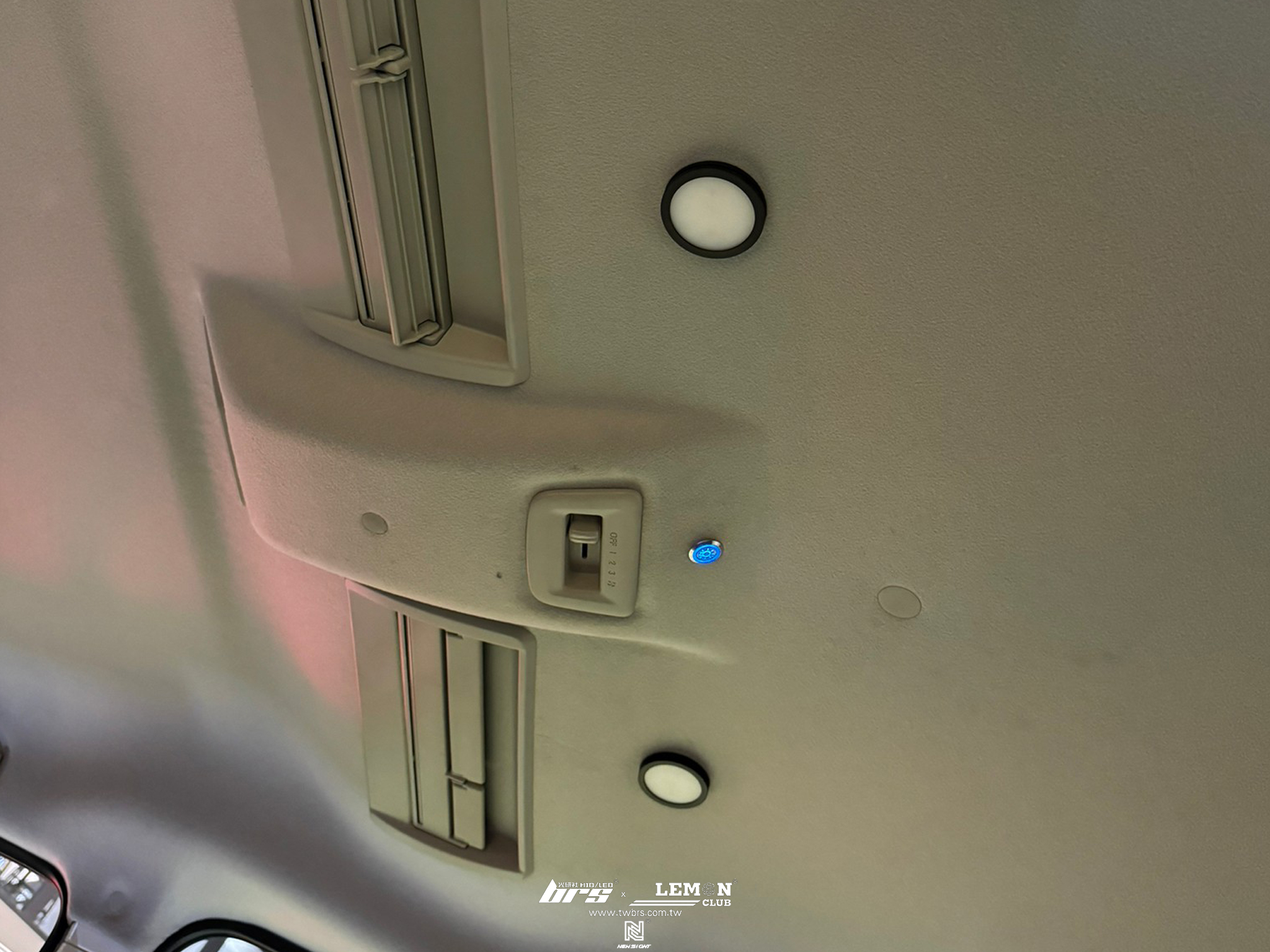 Toyota Town Ace 安裝 LED照明燈