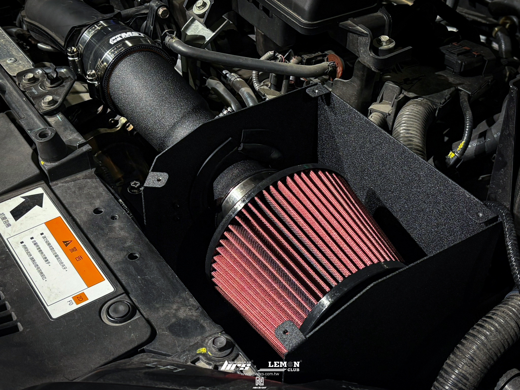 Honda CR-V 安裝 MST 進氣系統