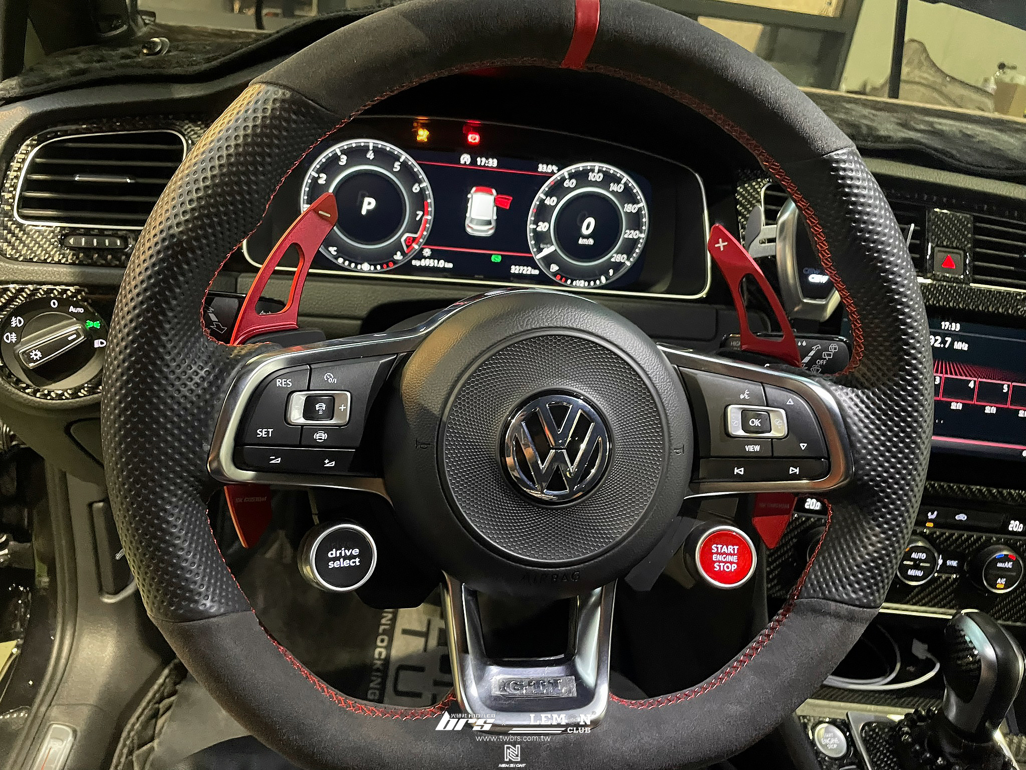 Volkswagen Golf 7.5 安裝 方向盤啟動按鍵