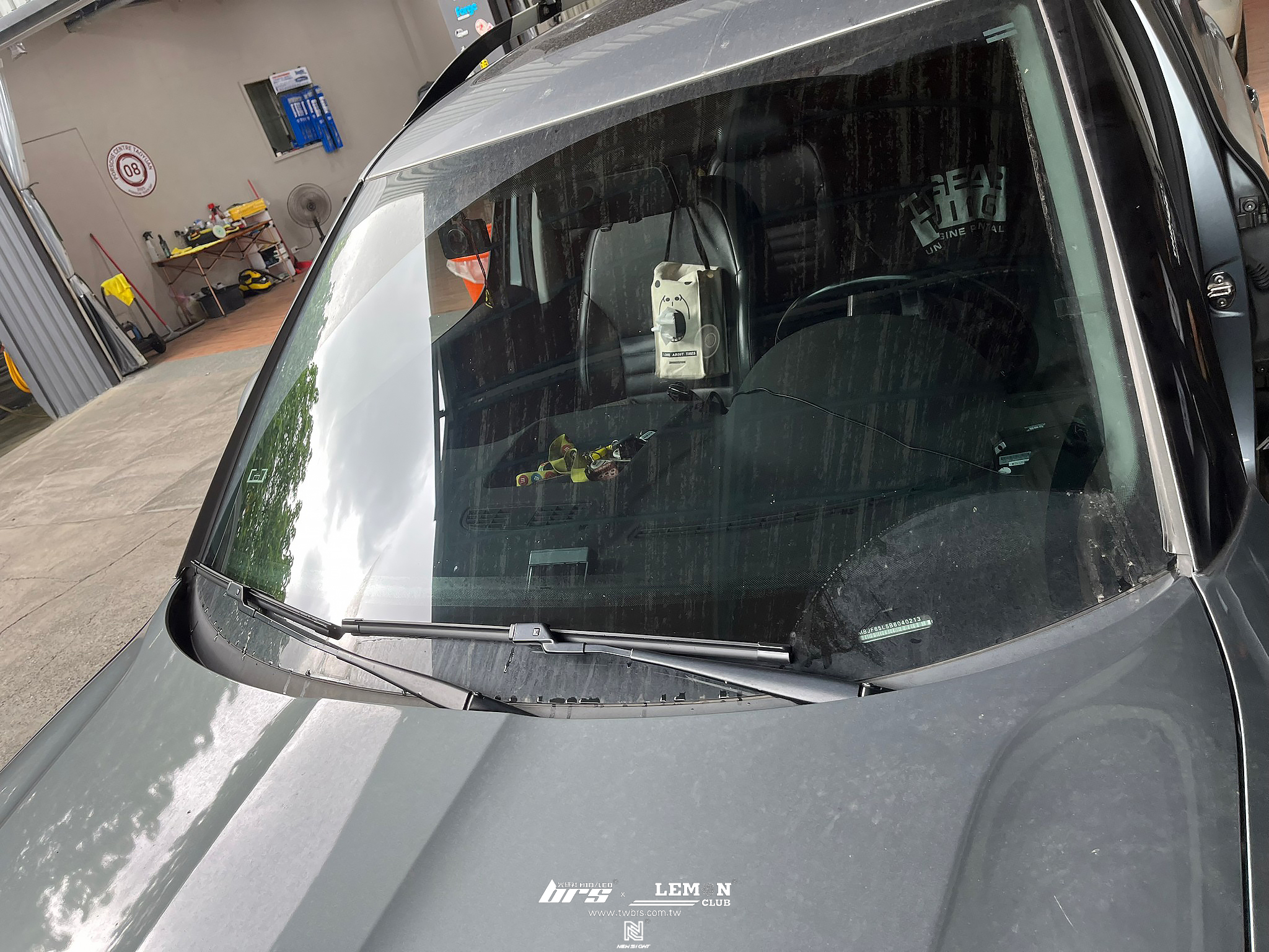 Skoda Yeti 安裝 FOOCLE前擋雨刷(19、24吋)