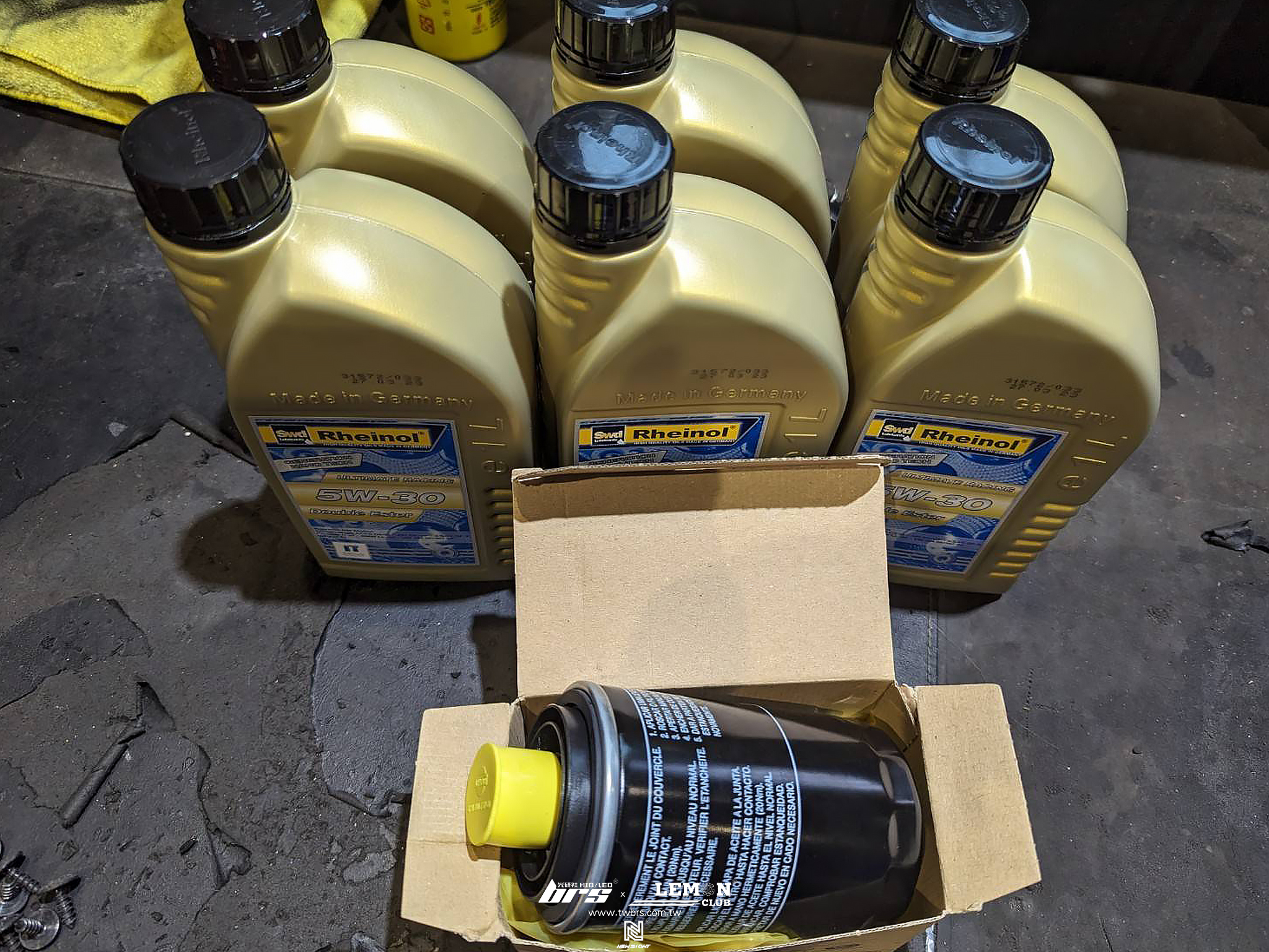 Skoda Superb 保養(萊茵機油5W30+原廠機油芯+PQ外置空氣濾芯+杏合醫療級MQB冷氣空調濾芯)+節氣門清洗+冷氣清洗