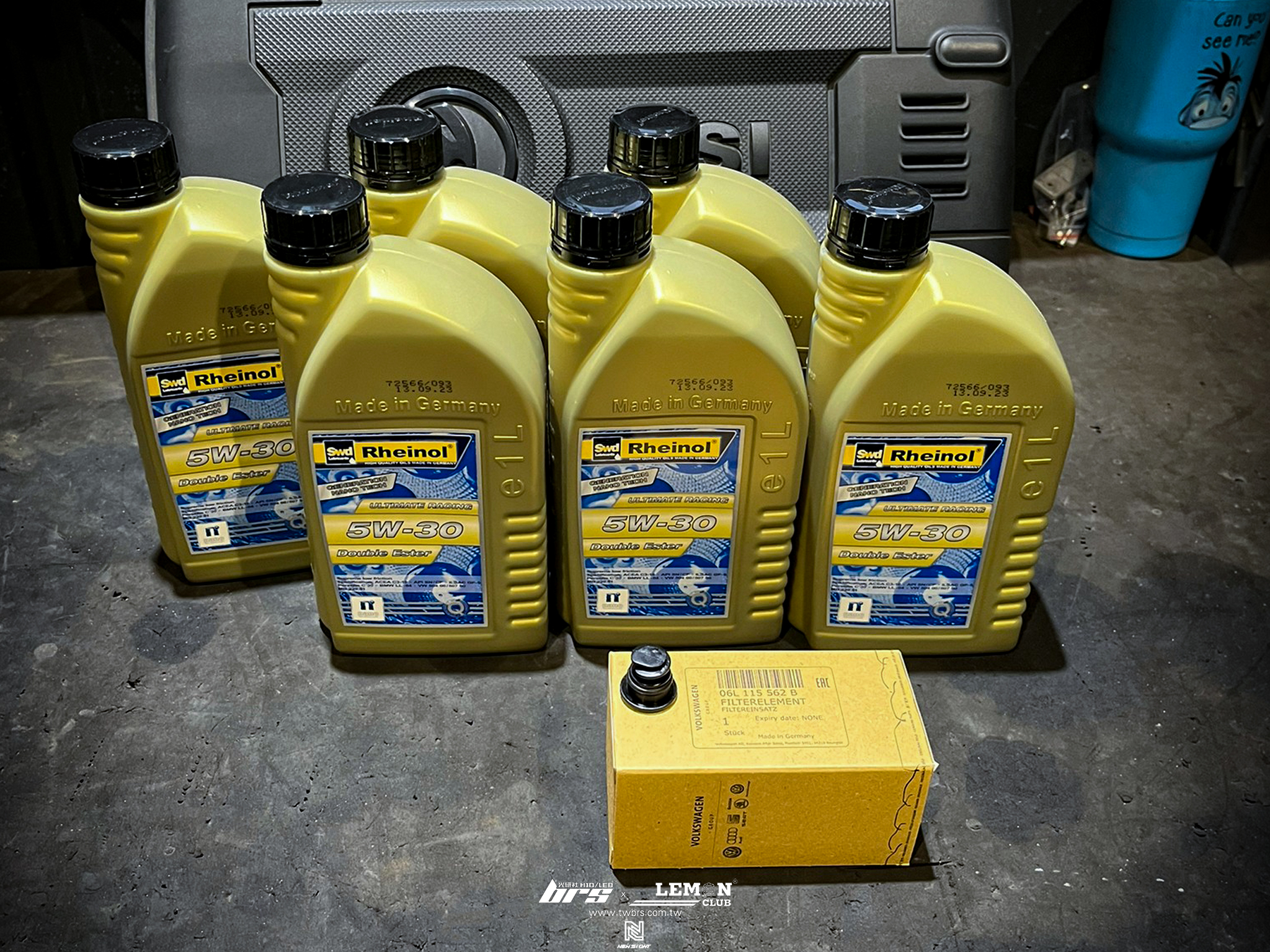 Skoda Superb 保養 德國Rheinol萊茵機油5W30更換+原廠機油芯更換+原廠洩油螺絲+墊片更換