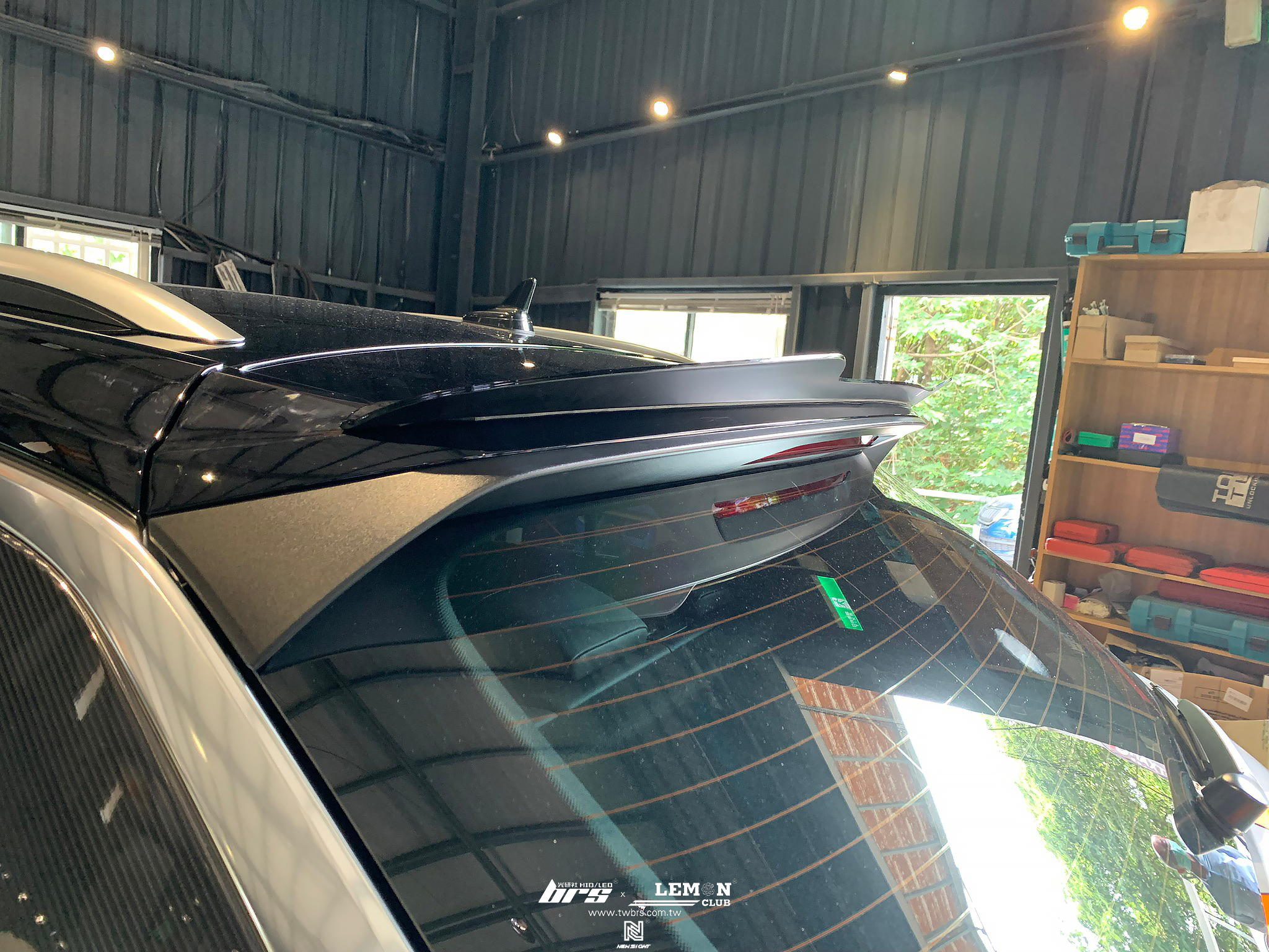 Volkswagen T-ROC 安裝 類MAX鴨尾