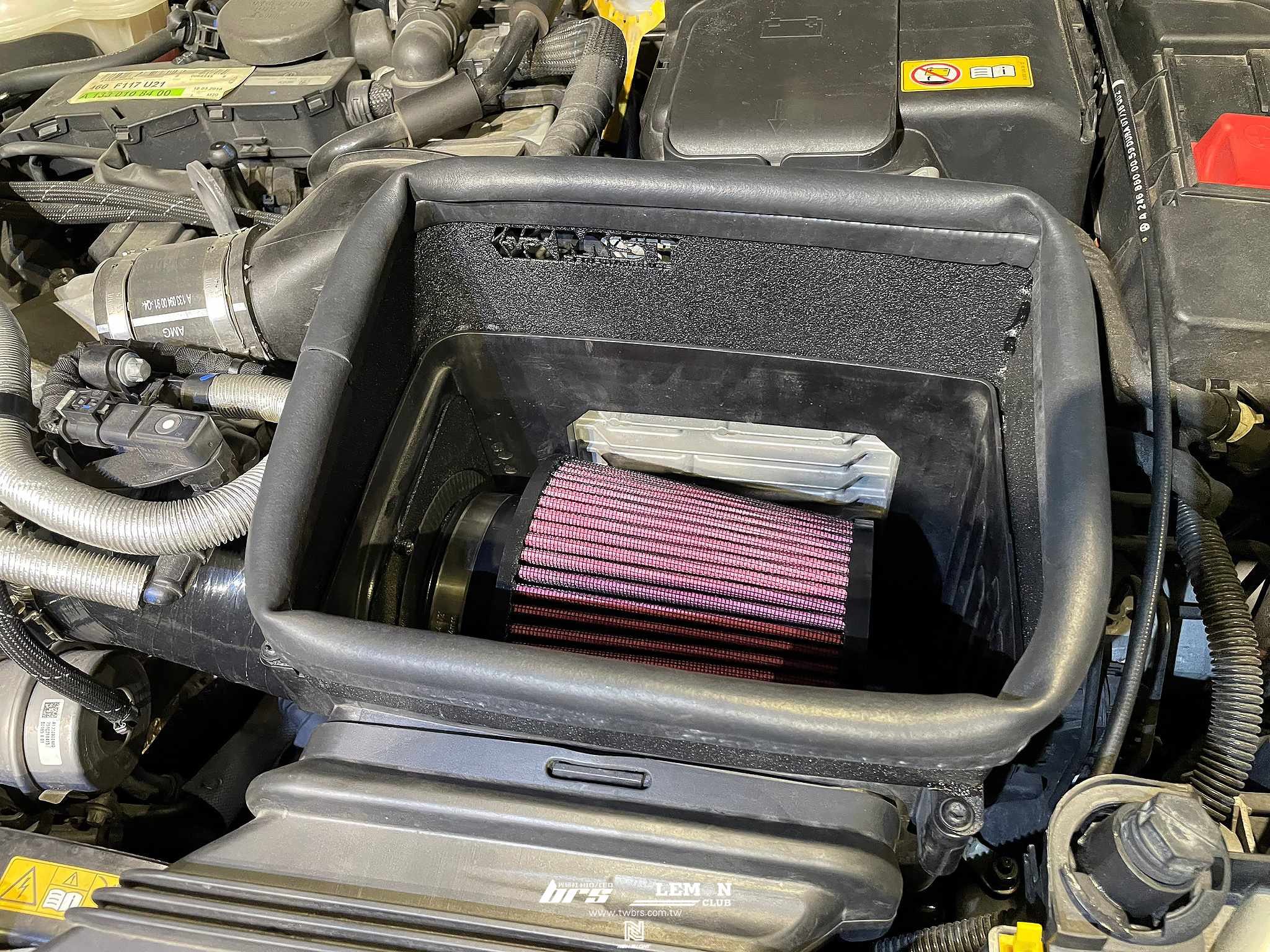 Benz CLA45 安裝 MST進氣系統