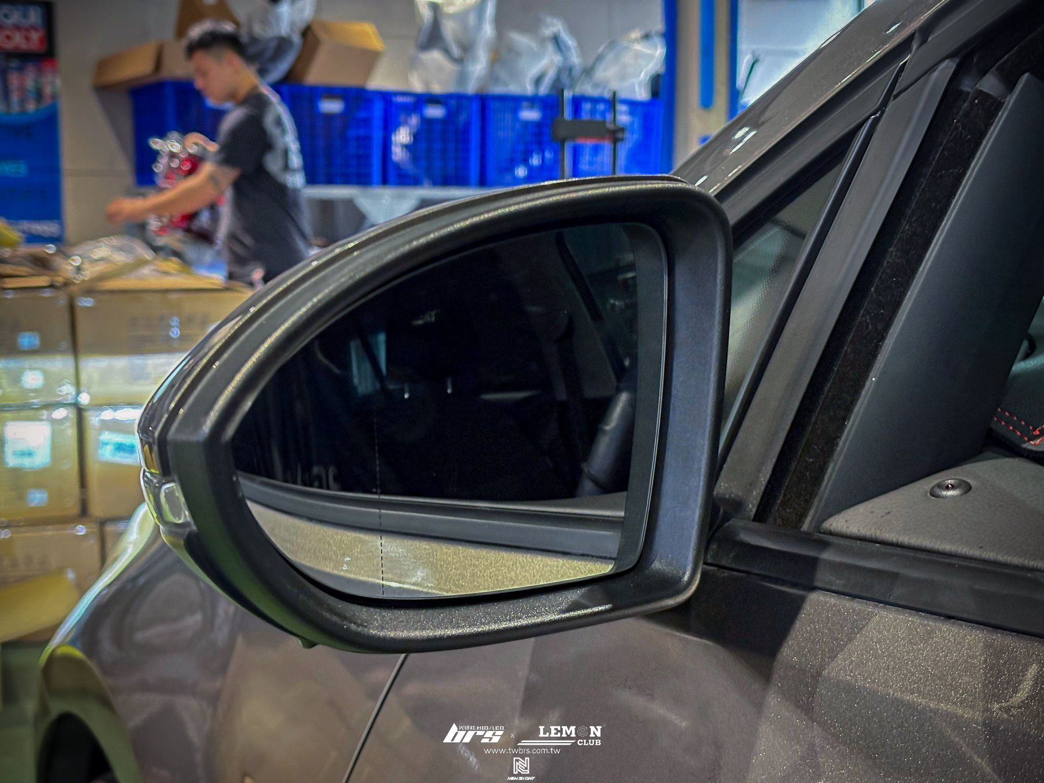 Volkswagen Golf 7 安裝 原廠電折後視鏡