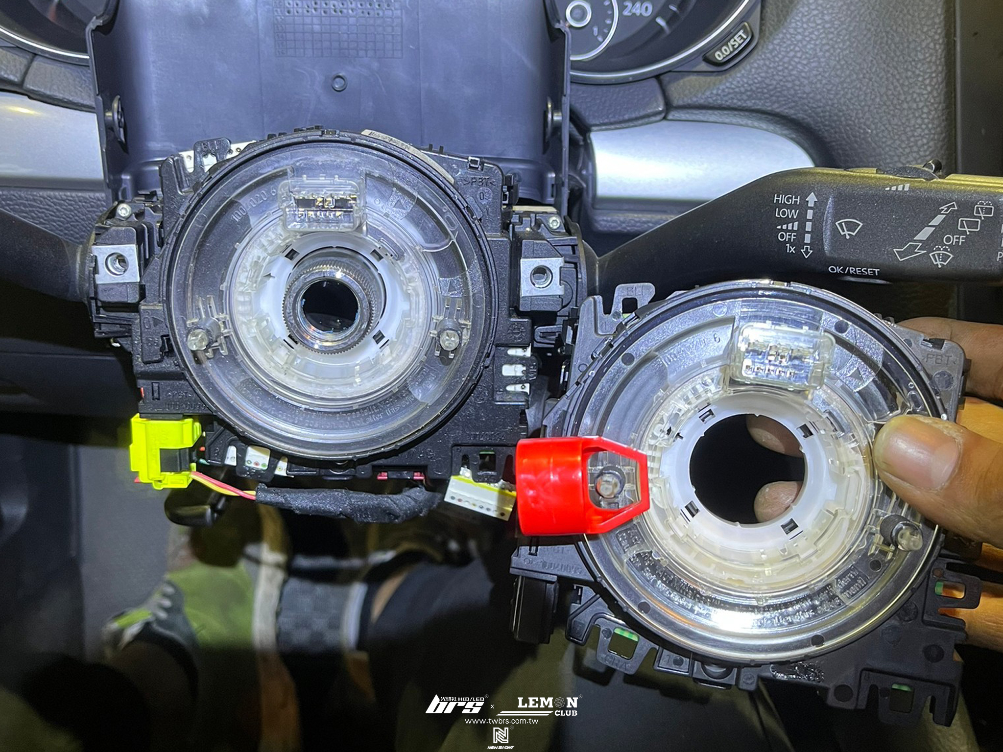 Volkswagen Golf 6 Variant 安裝 原廠方向盤模組