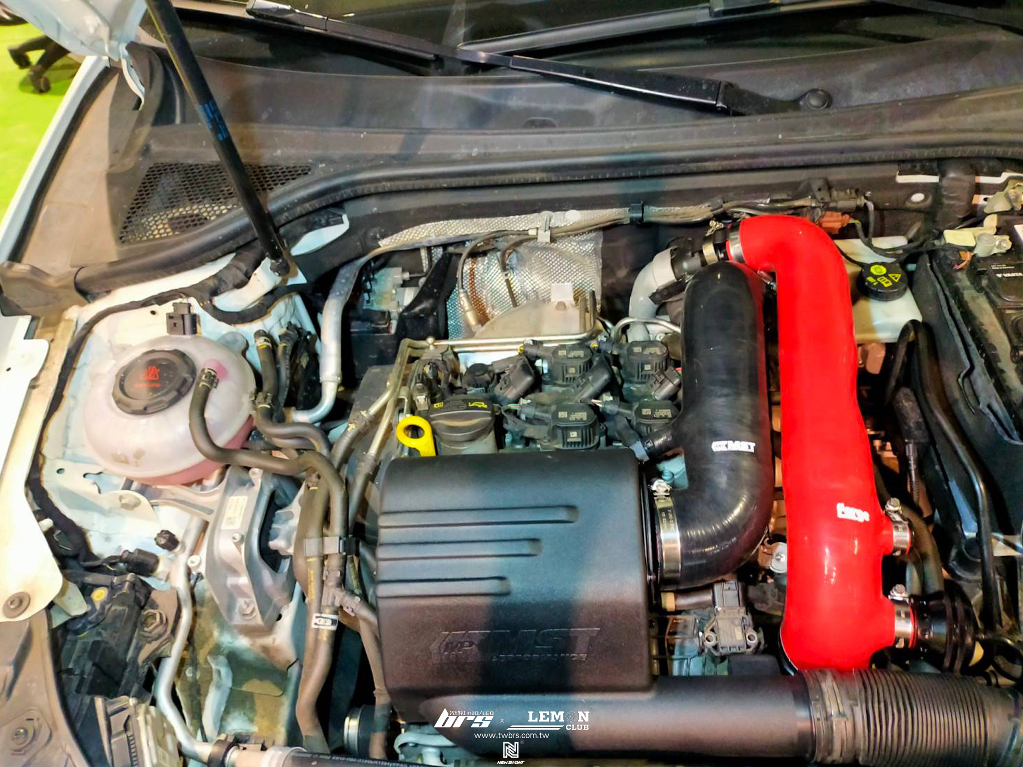 Audi A3 安裝 Forge 1.2  1.4 TSI 專用洩壓閥+MST進氣系統