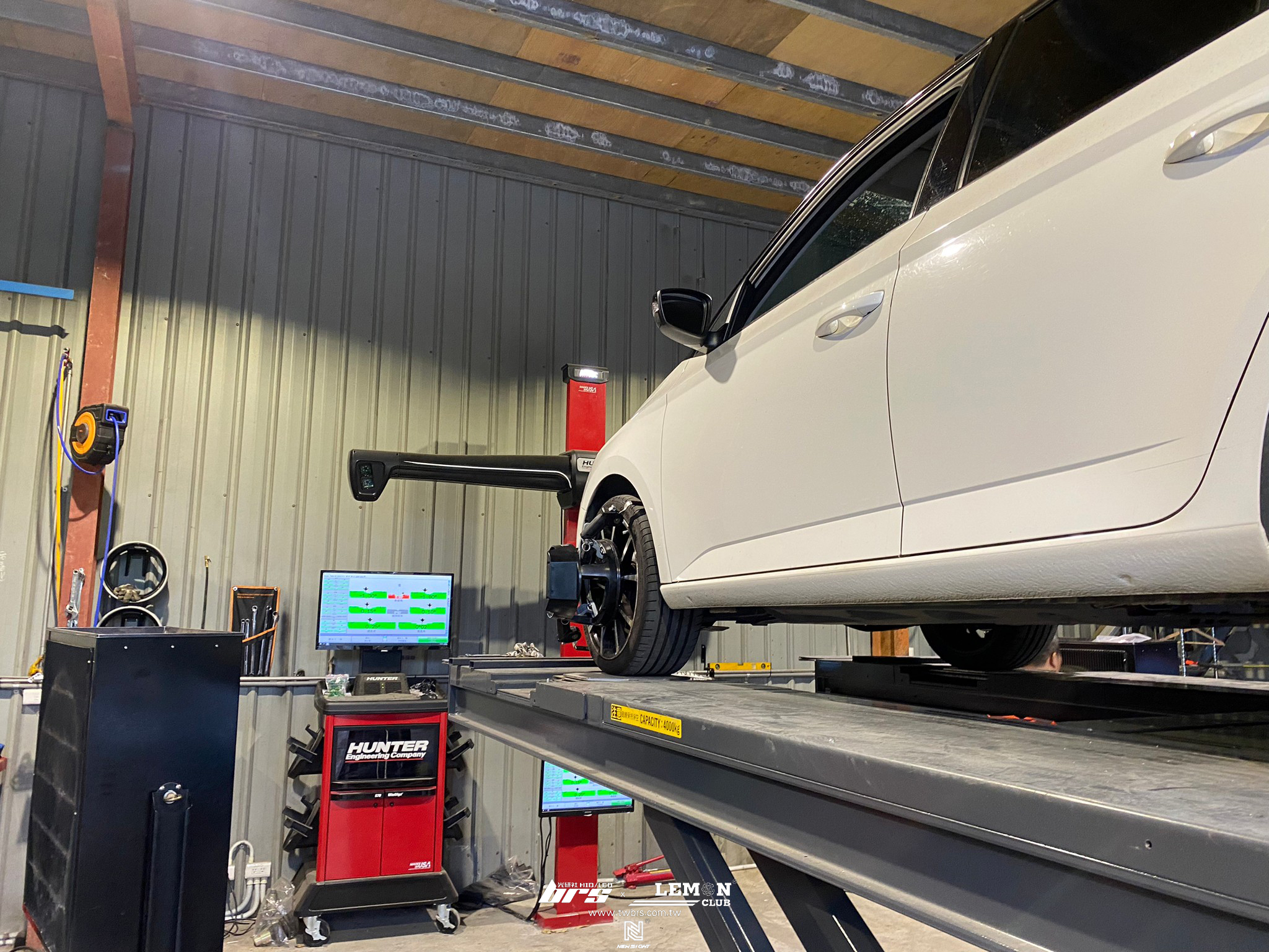 Skoda Fabia 保養 LUK離合器組更換+HUNTER 3D電腦四輪定位