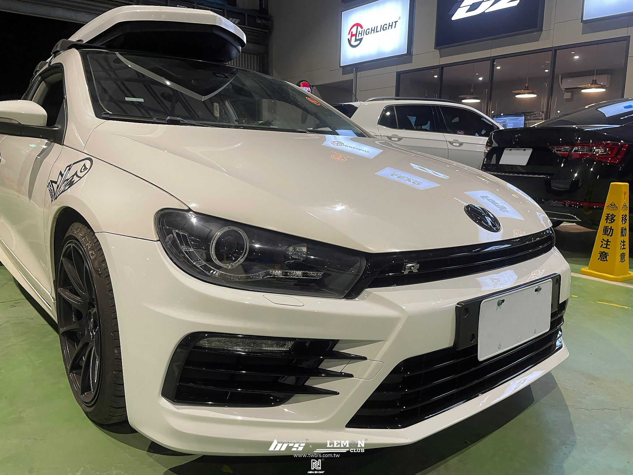 Volkswagen Scirocco 安裝 R前保桿