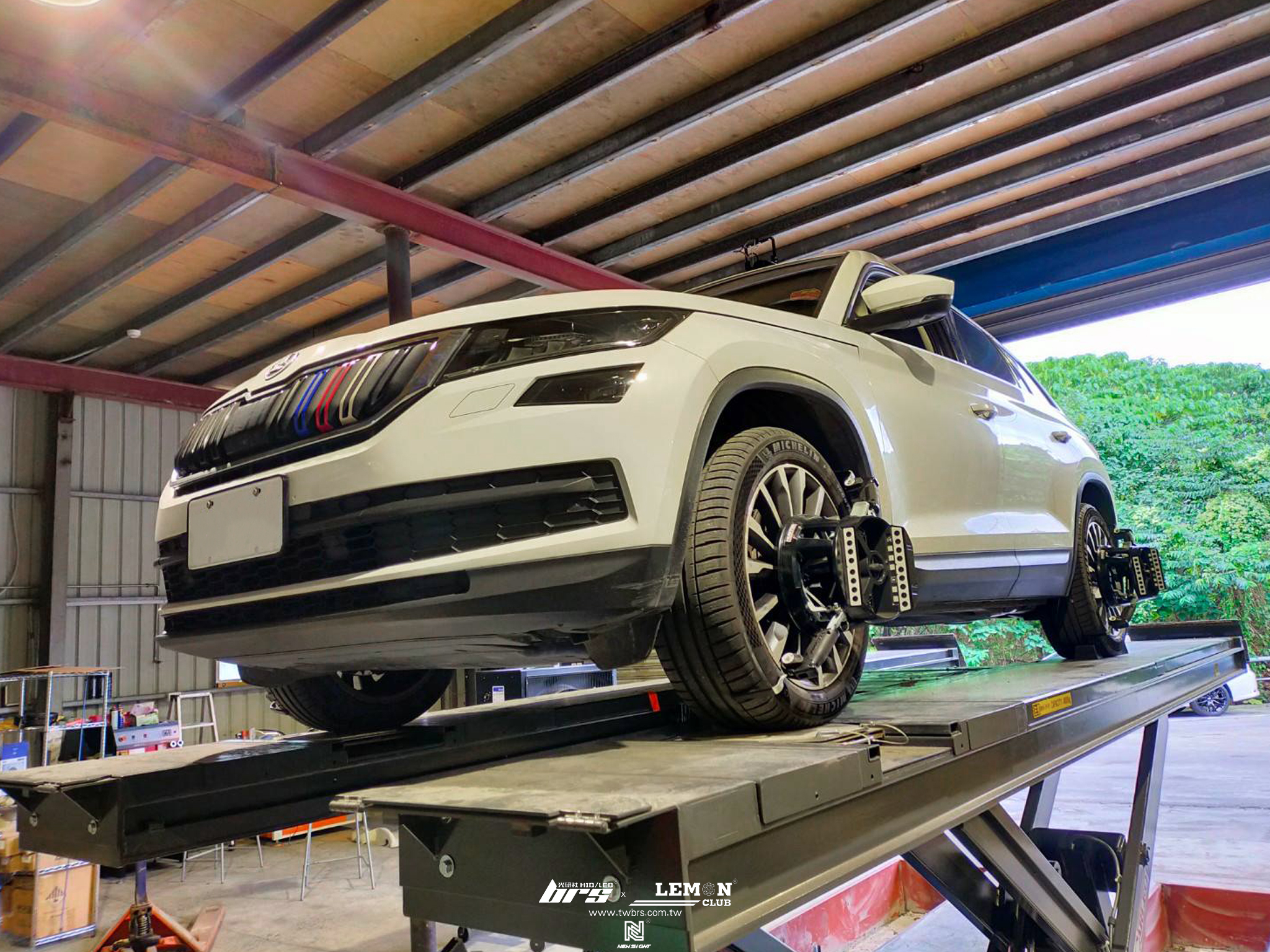 Skoda Kodiaq 安裝 原廠引擎腳+原廠變速箱腳+原廠工字梁鐵套更換+HUNTER 3D電腦四輪定位