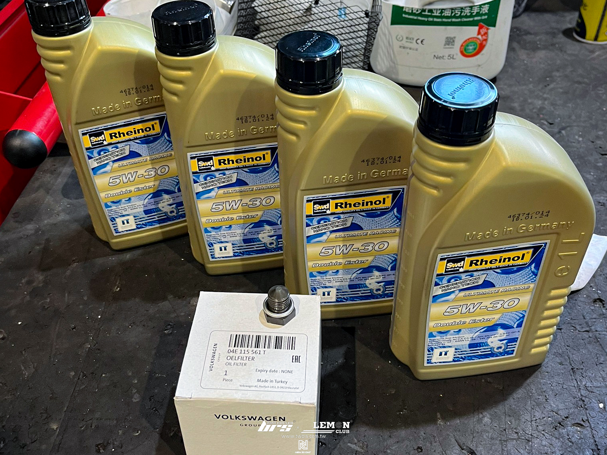 Skoda Kamiq 保養 德國Rheinol萊茵機油5W30更換+原廠機油芯更換+原廠洩油螺絲+墊片更換