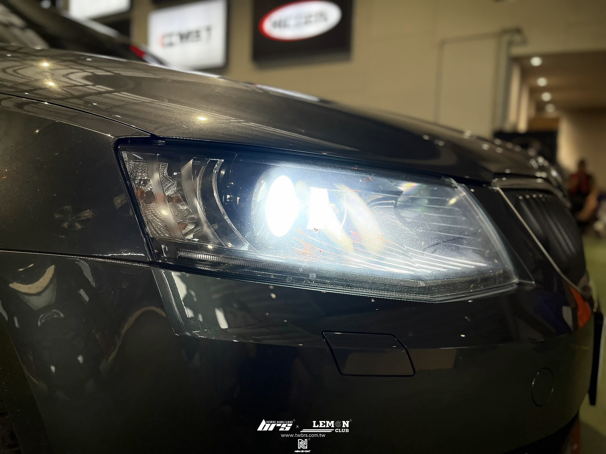 Skoda Octavia 安裝 Highlight SS款(高階款) 6500K LED