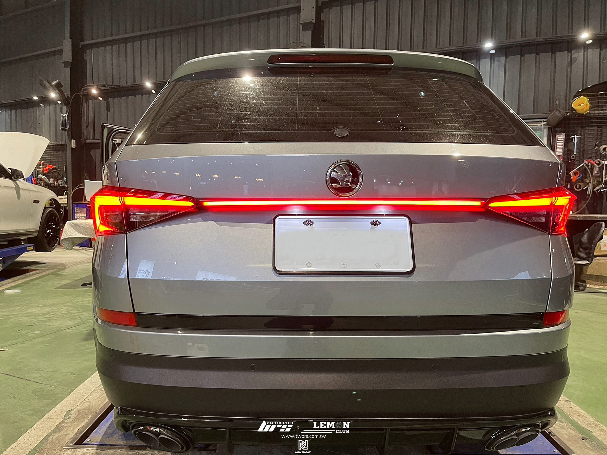 Skoda Kodiaq 安裝 貫穿尾燈