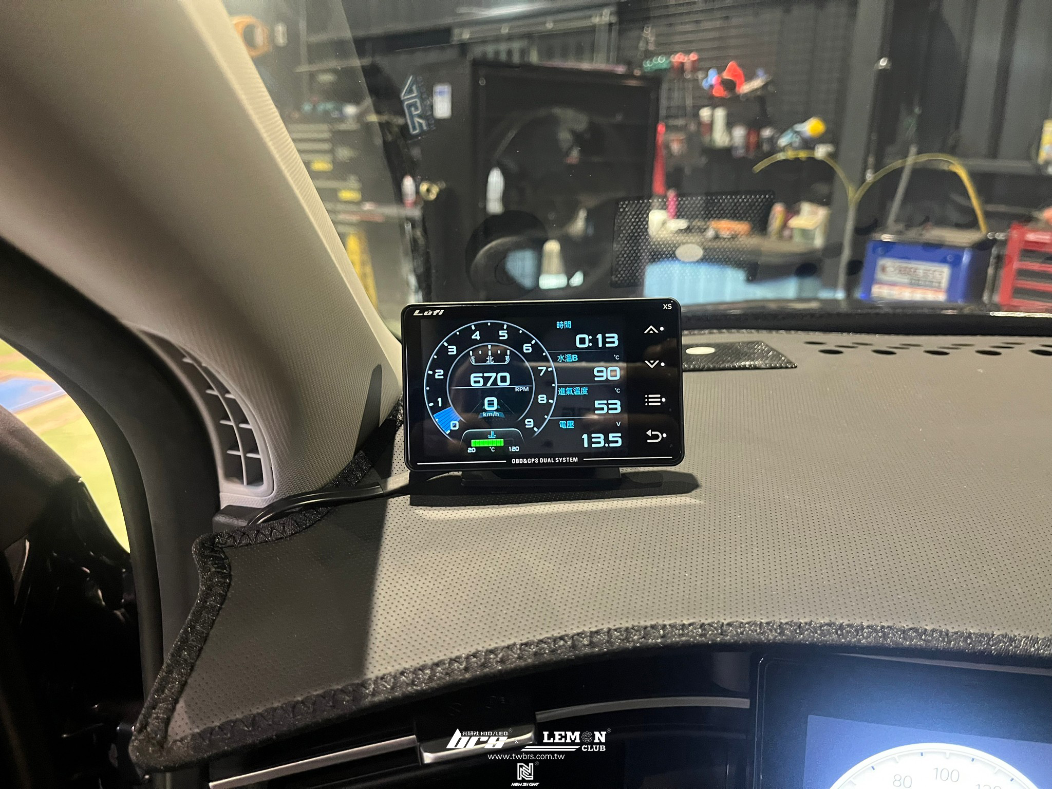 Hyundai Tucson 安裝 LUFI多功能顯示器(三代)