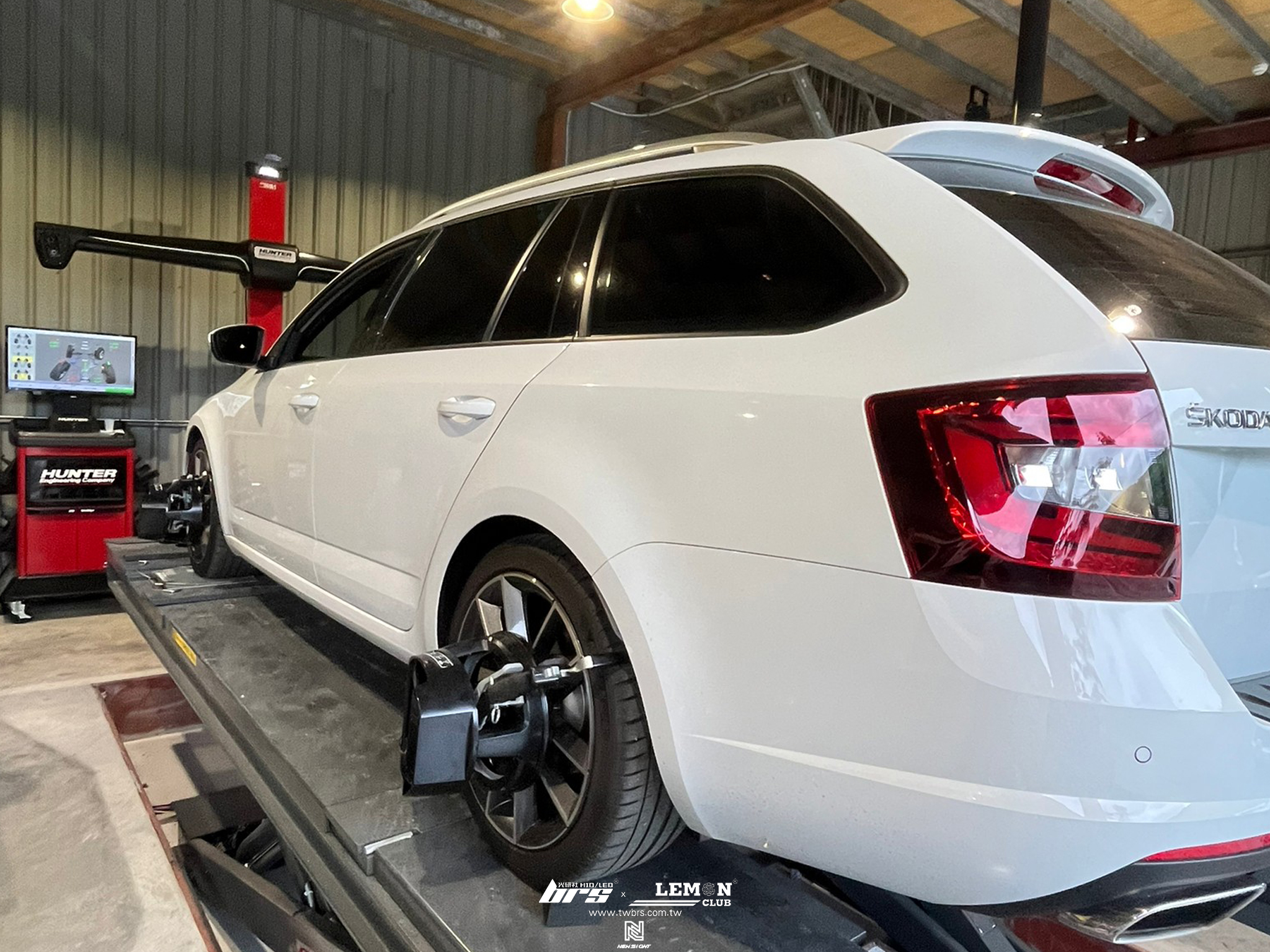 Skoda Octavia 安裝 Bilstein倍適登B12前後避震器+四輪定位