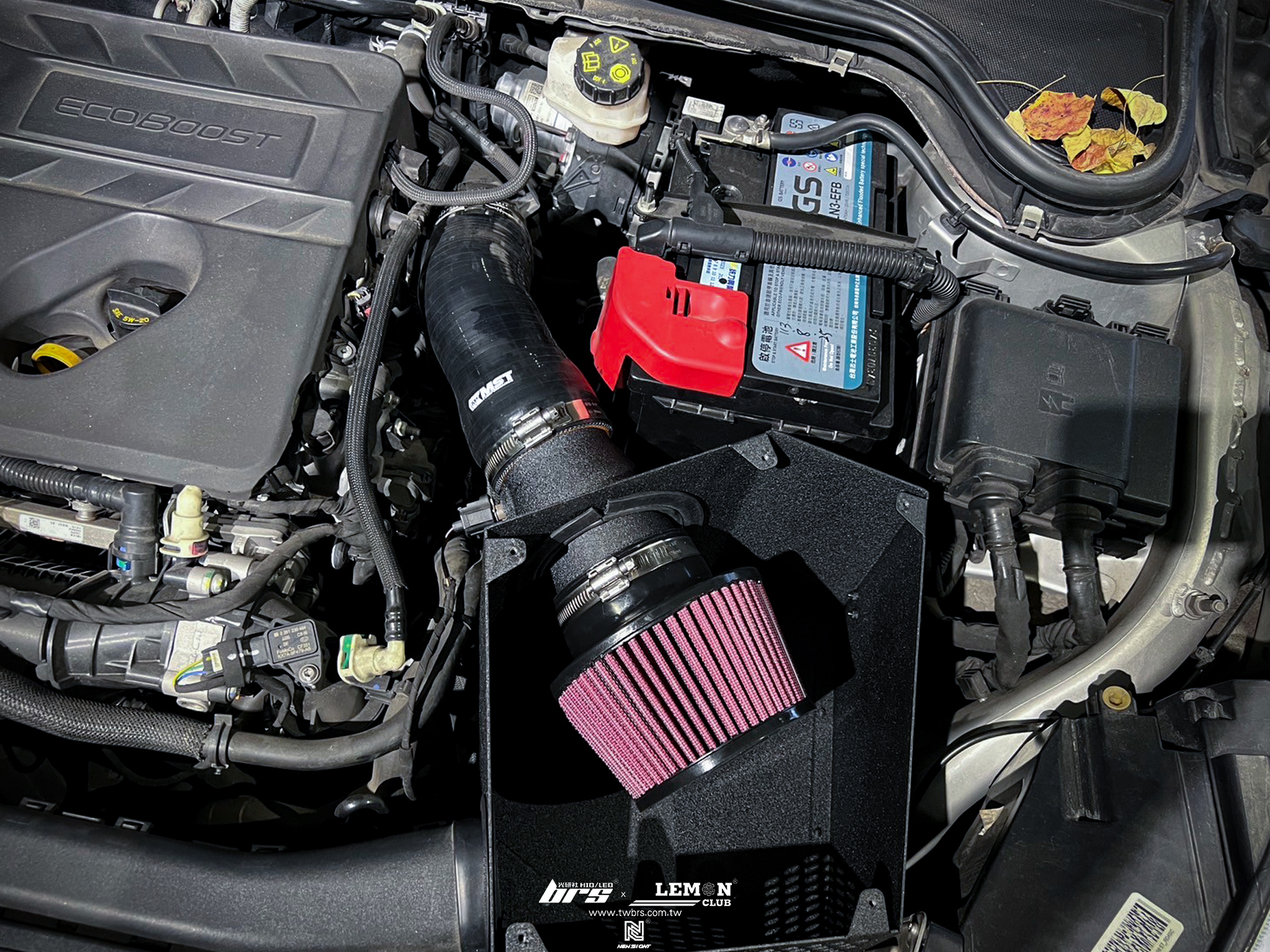 Ford Focus 安裝 MST進氣系統