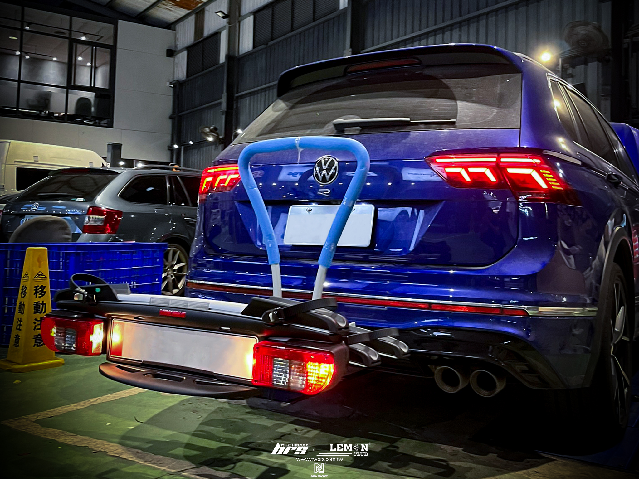 Volkswagen New Tiguan R 安裝 Aragon 快拆式拖車勾+YAKIMA 拖車式自行車架