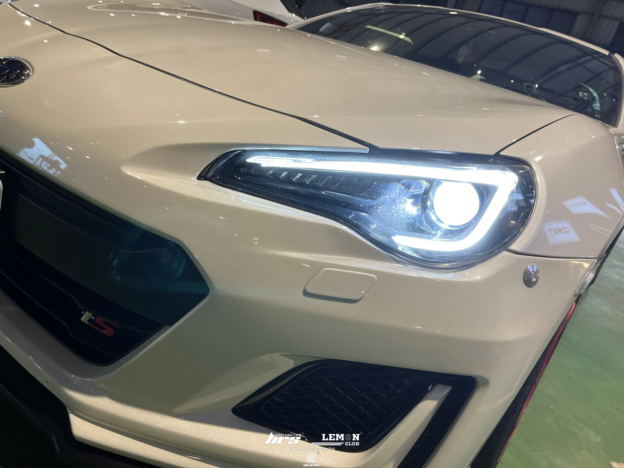 Subaru BRZ 安裝 H7 6000K 高階款LED(L邊)