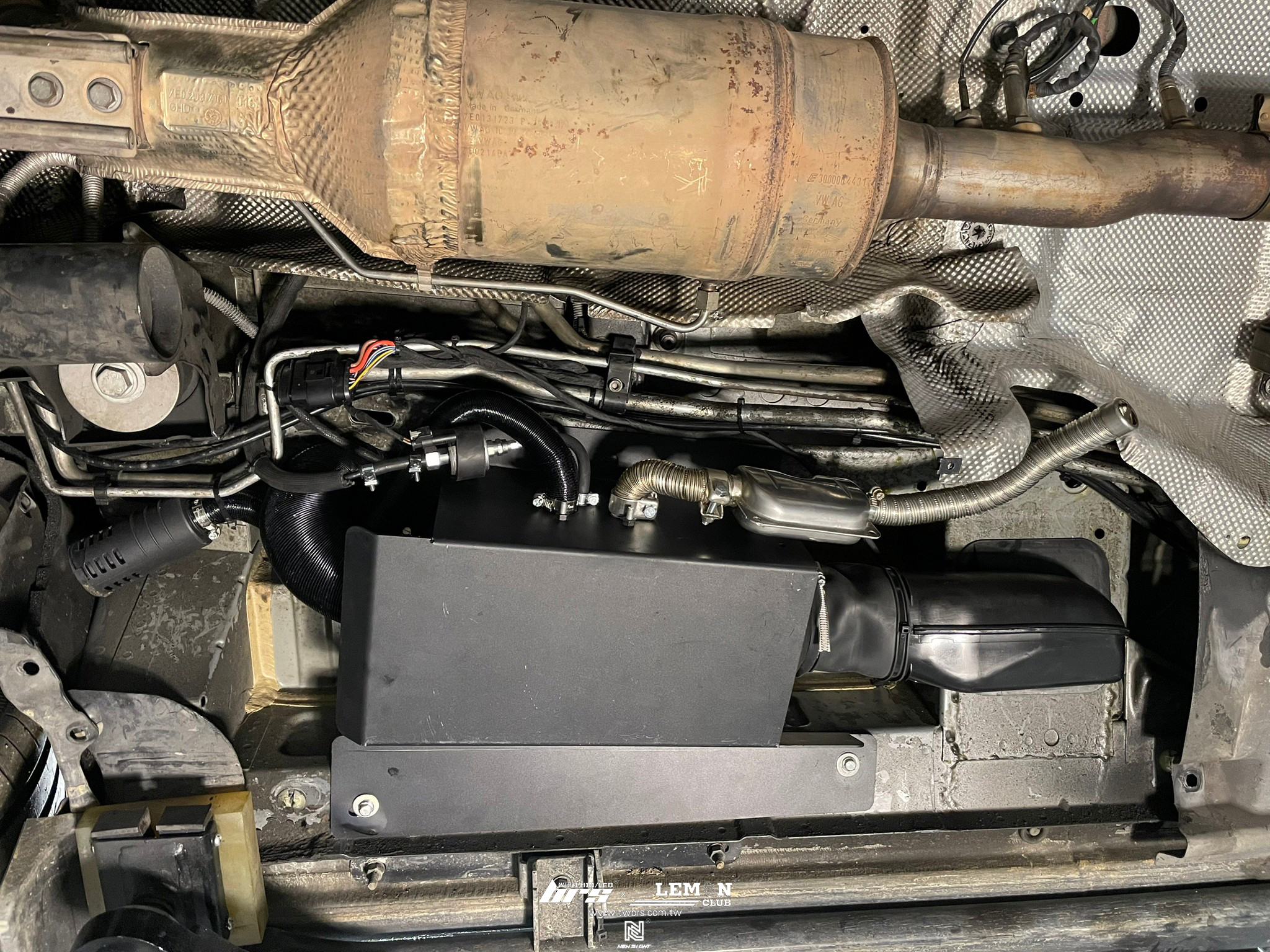 Volkswagen T6 Caravelle 安裝 Eberspacher駐車暖氣(柴油暖氣)