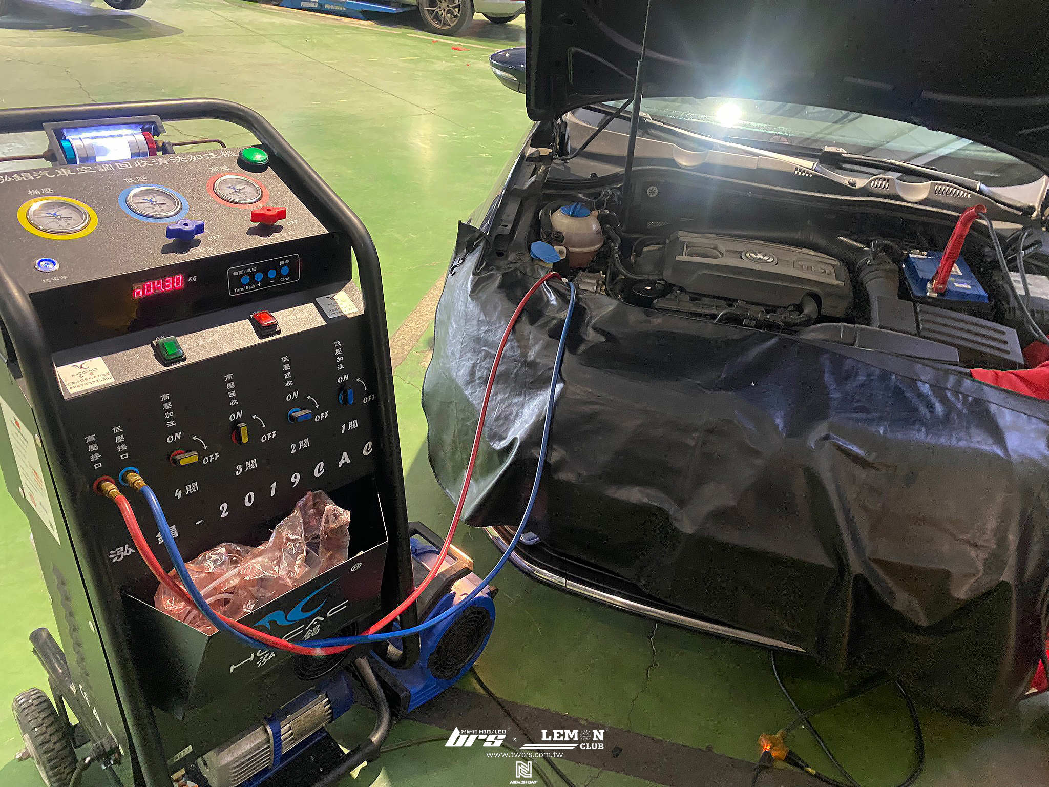 Volkswagen Passat B7 保養 冷氣清洗