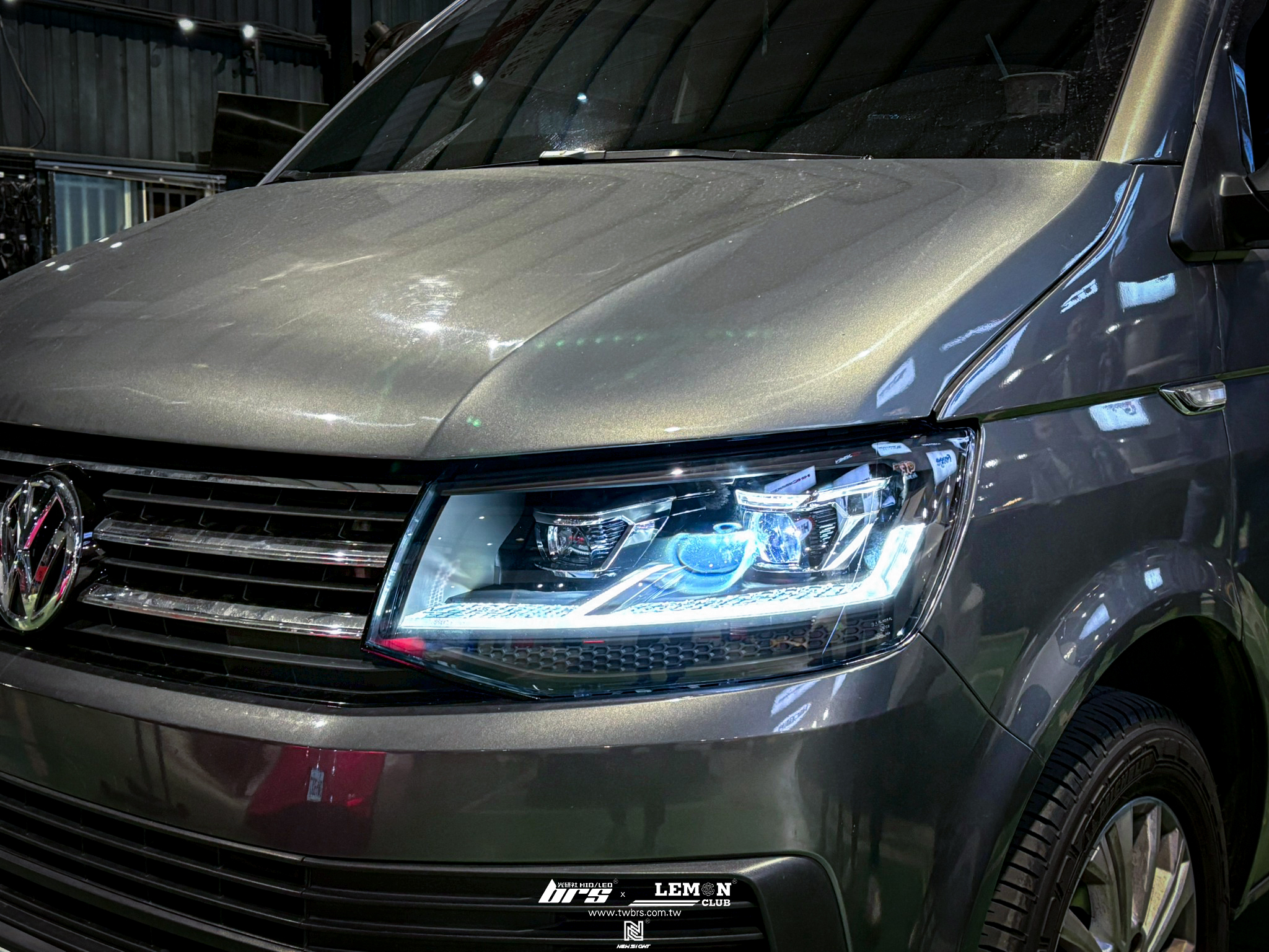 Volkswagen T6 安裝 T6改T6.1全LED大燈總成