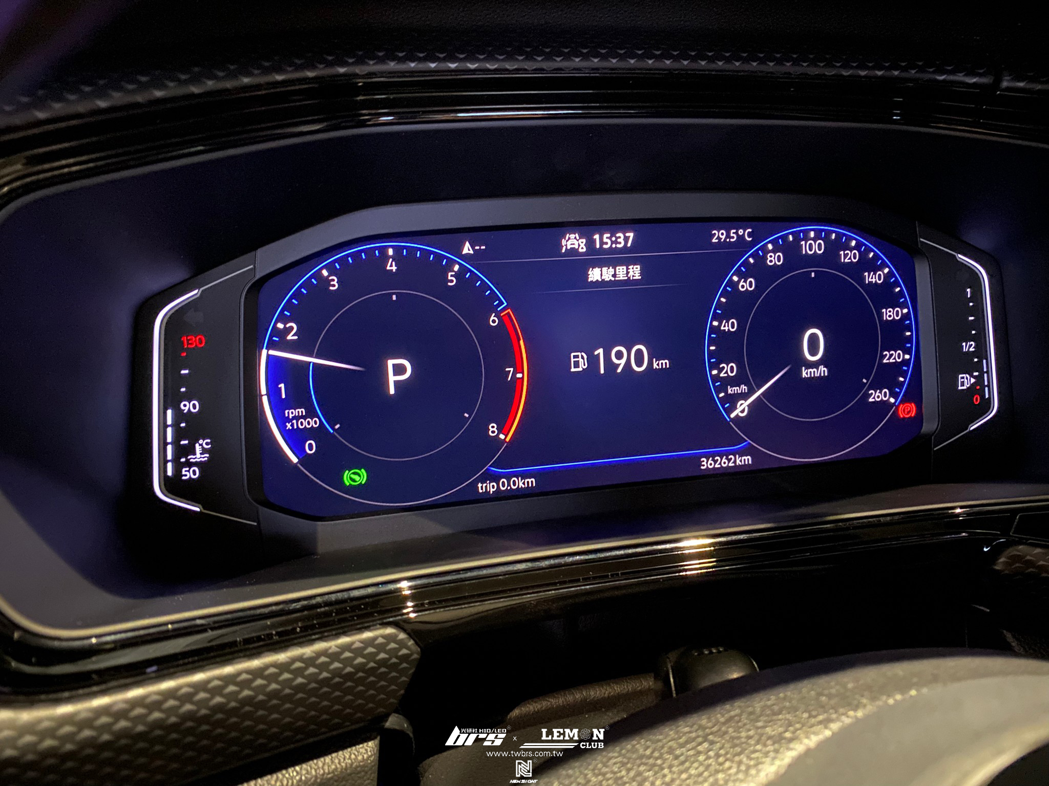 Volkswagen T-Cross 安裝 原廠液晶儀表板+數位儀表框