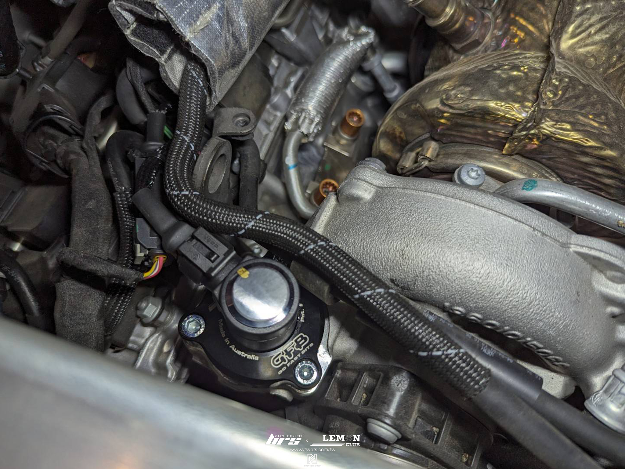 Porsche Cayenne S Coupe 3.0 安裝 GFB DV+ VAG 雙導式強化內洩式洩壓閥