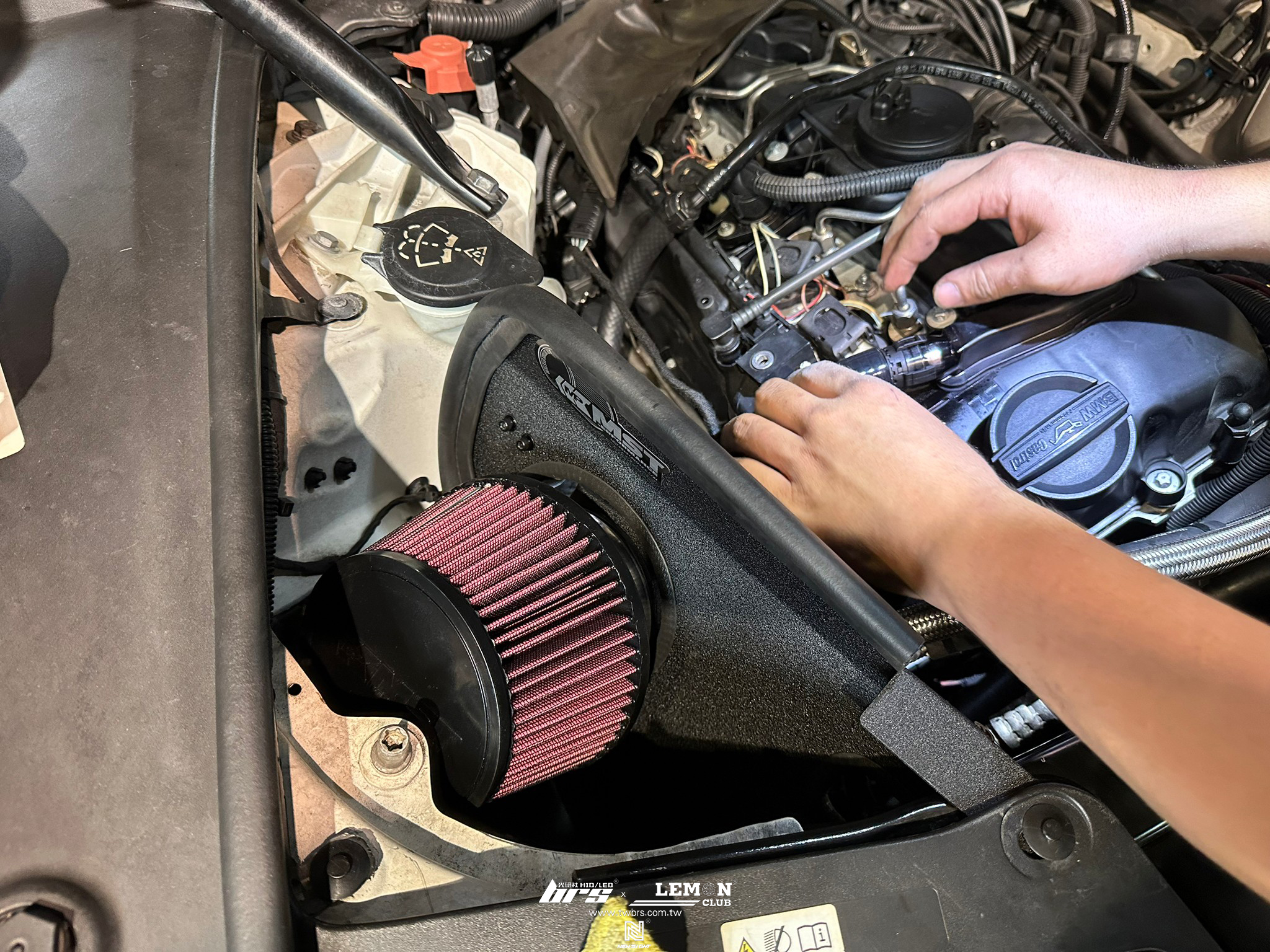 BMW F10 535i 安裝 MST進氣系統
