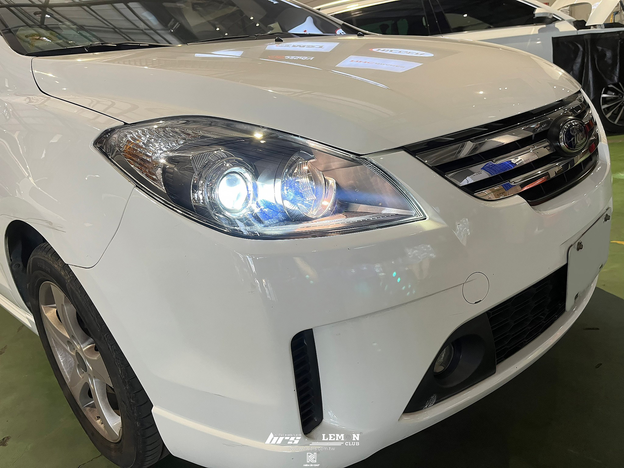 Ford I Max 安裝 原廠魚眼大燈總成+Highlight SS款(高階款) 6500K LED